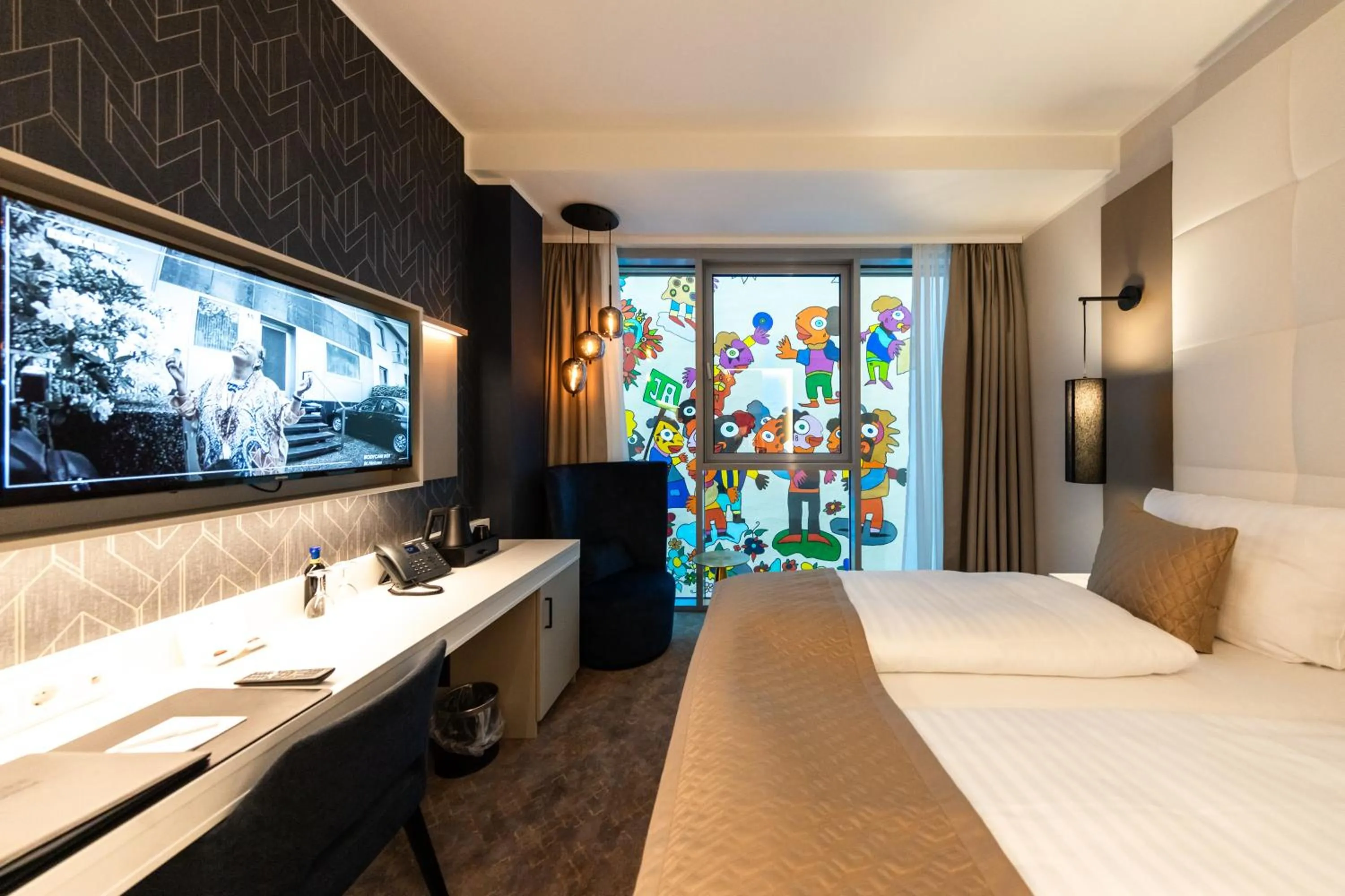 Bed in Best Western Premier Royal Blue - Adult only