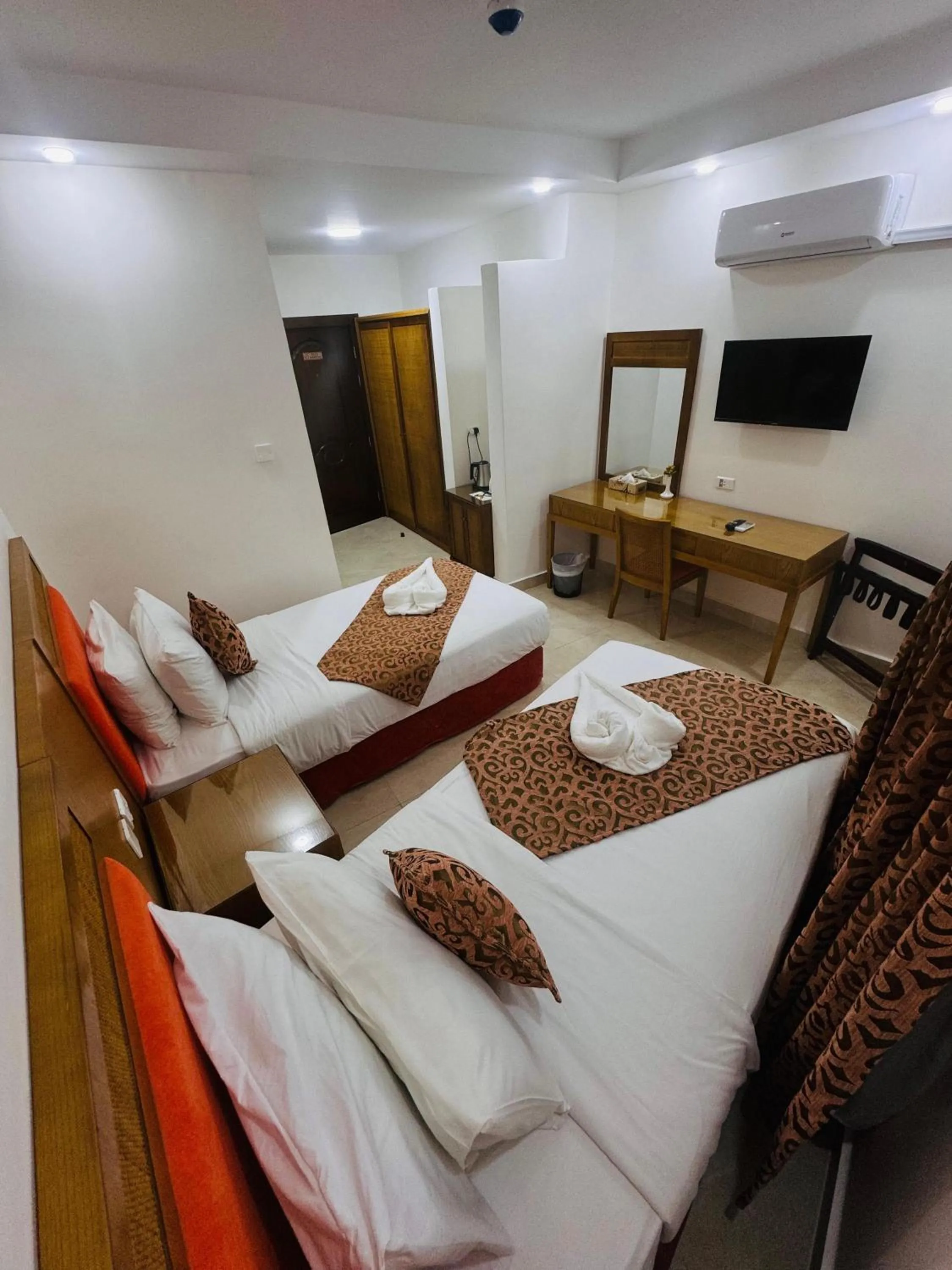 Bed in Marsa City Hotel