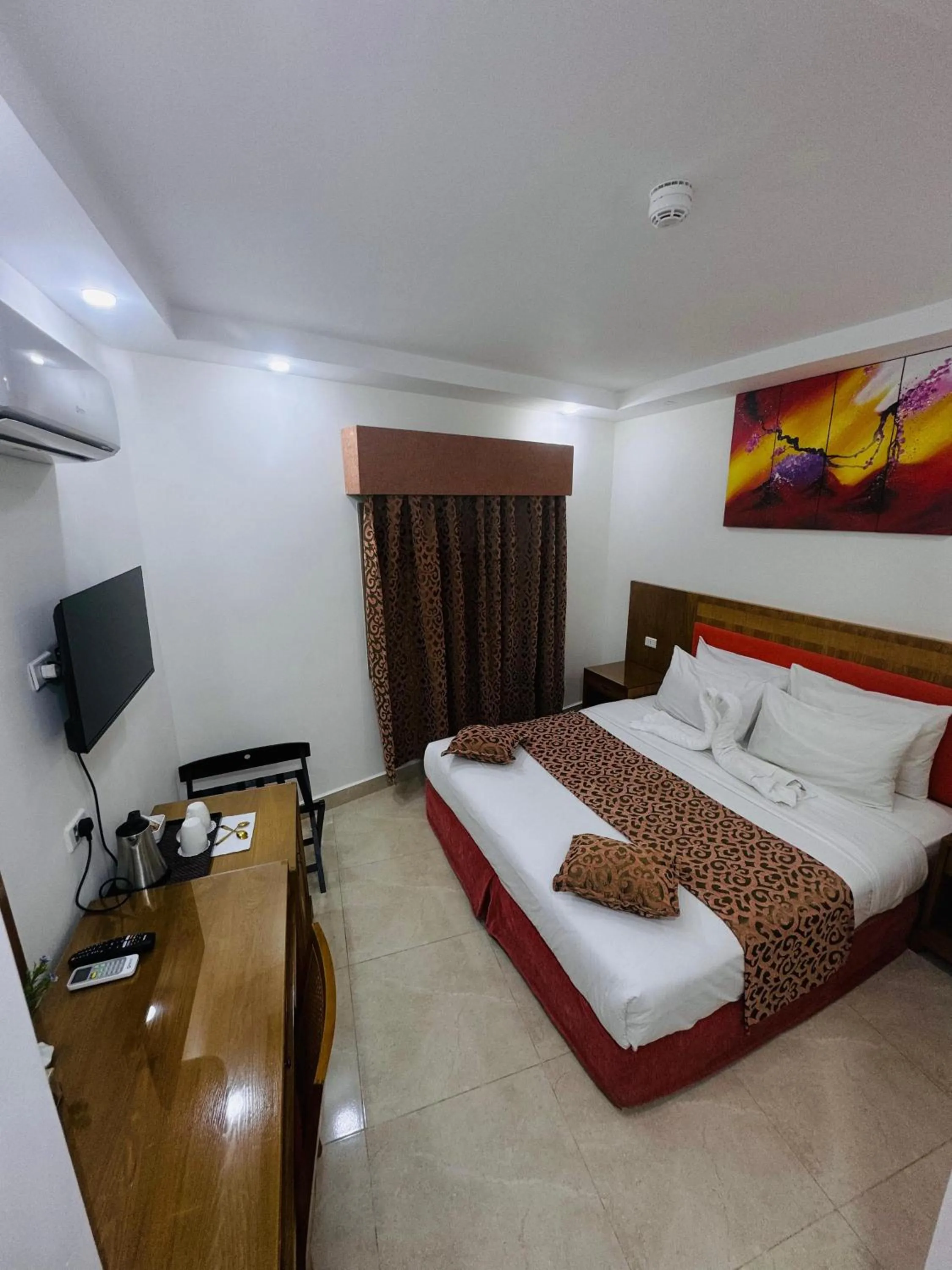 Bed in Marsa City Hotel