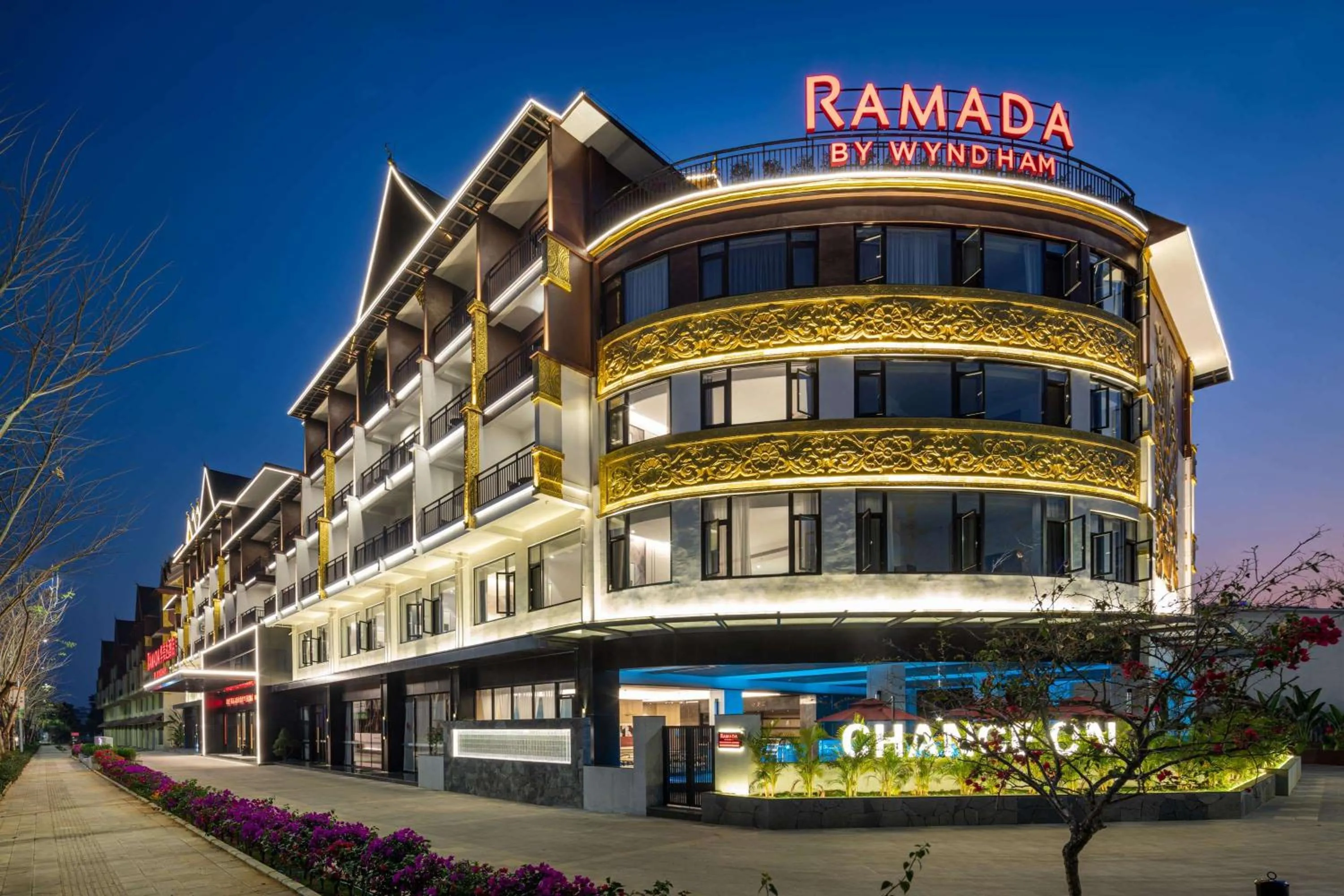 Property building in Ramada by Wyndham Xishuangbanna Jinghong
