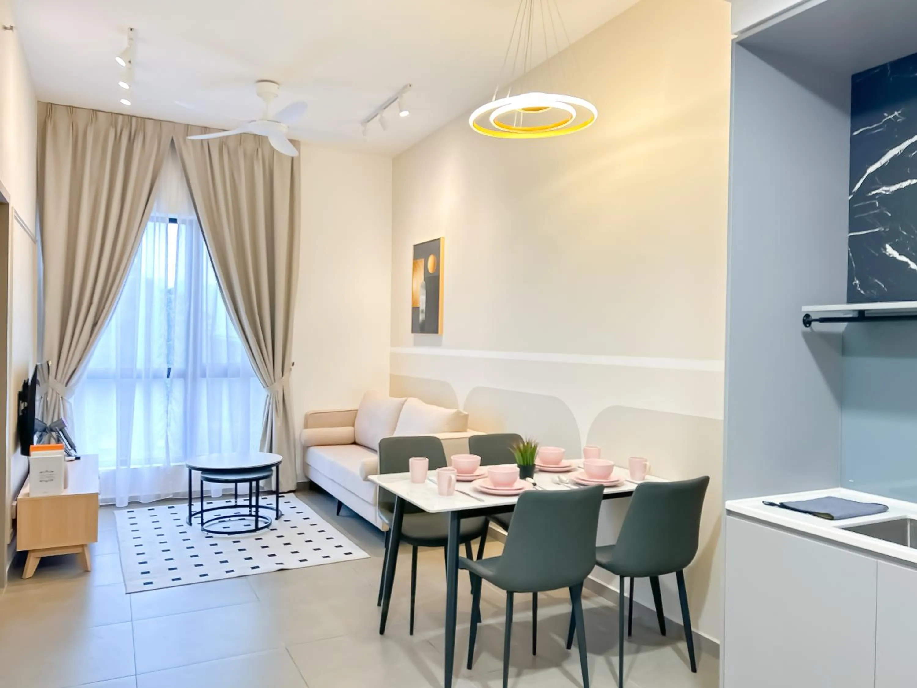 Mossaz by Manhattan Group