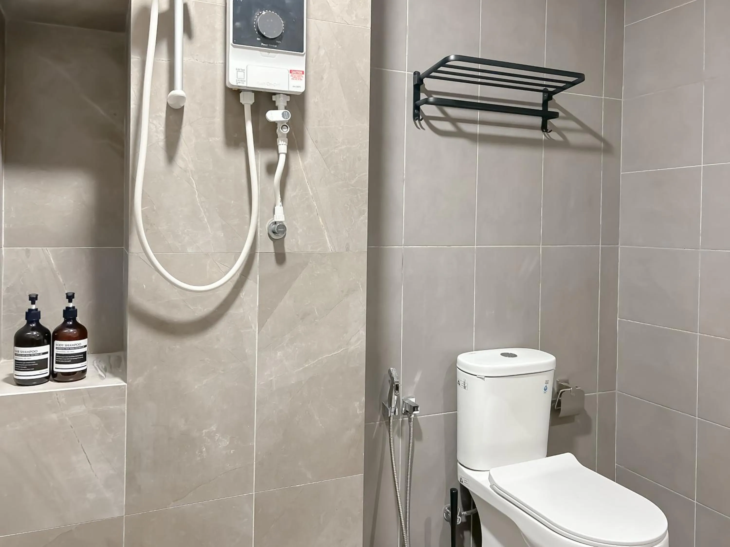 Mossaz by Manhattan Group