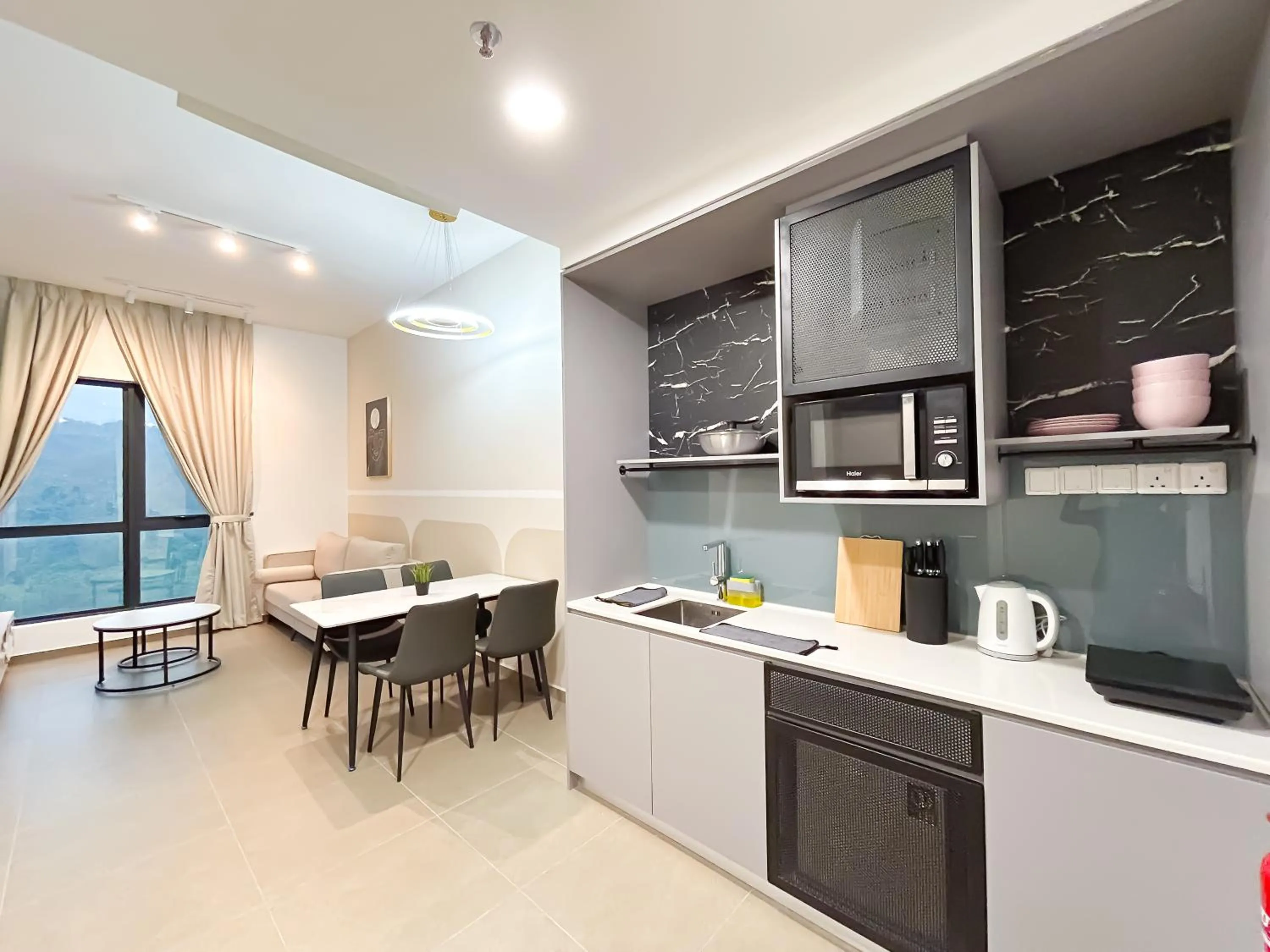 Mossaz by Manhattan Group