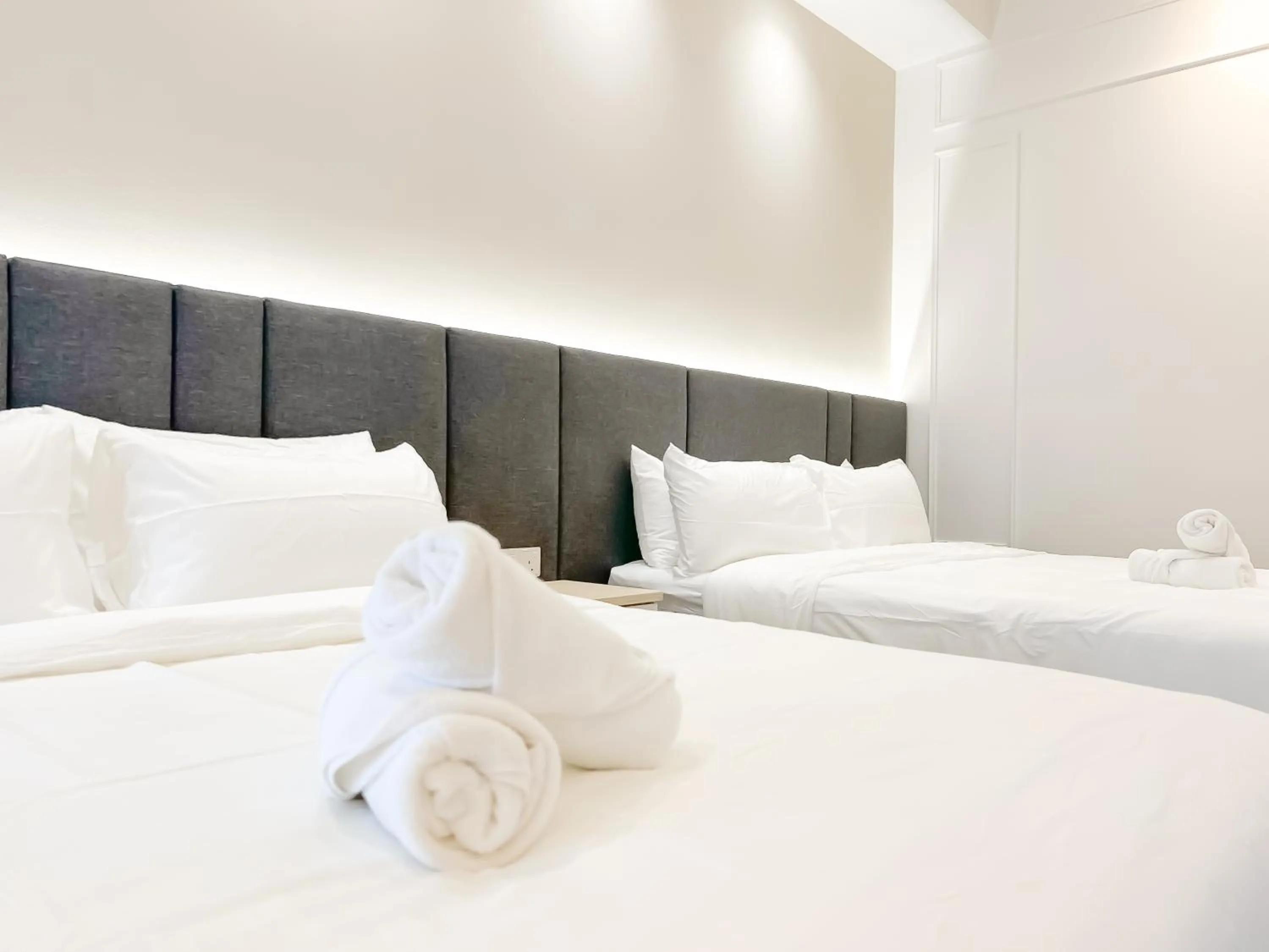 Bed in Mossaz by Manhattan Group