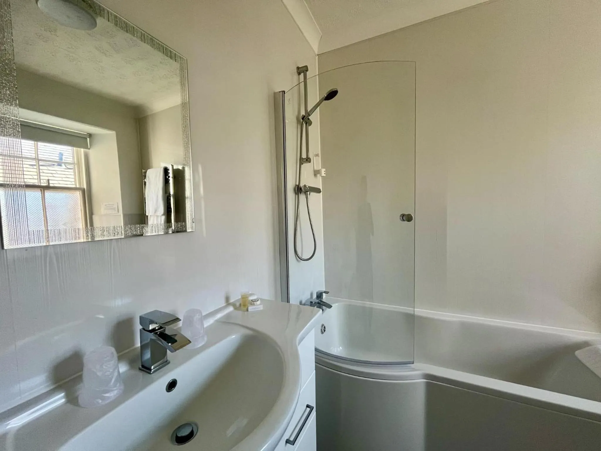 The Strathearn Hotel