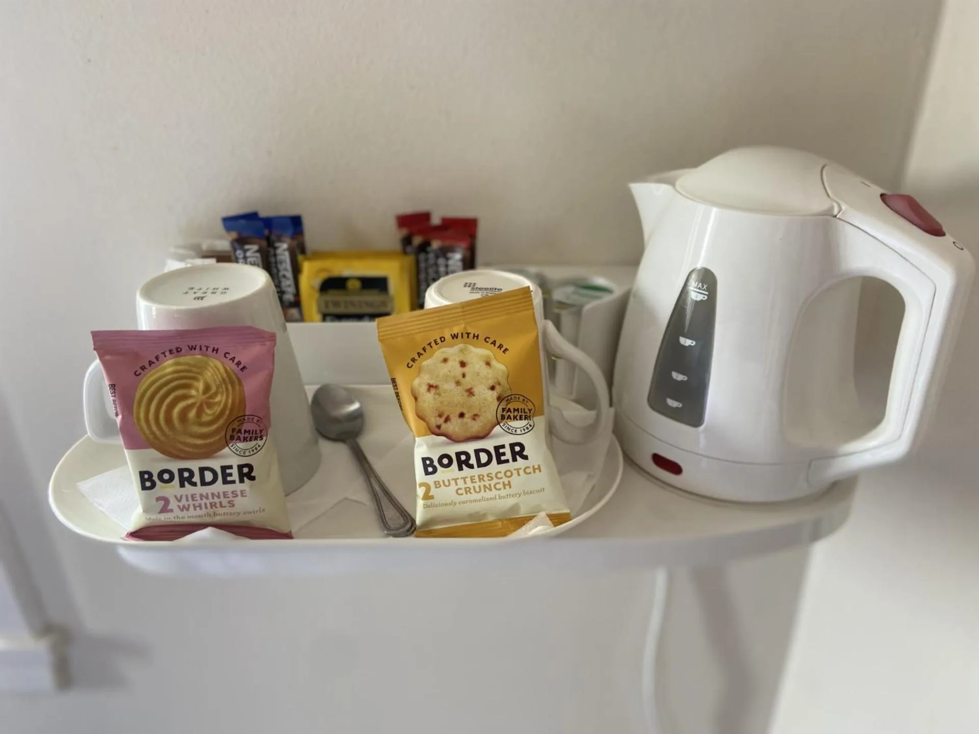 Coffee/tea facilities in The Strathearn Hotel