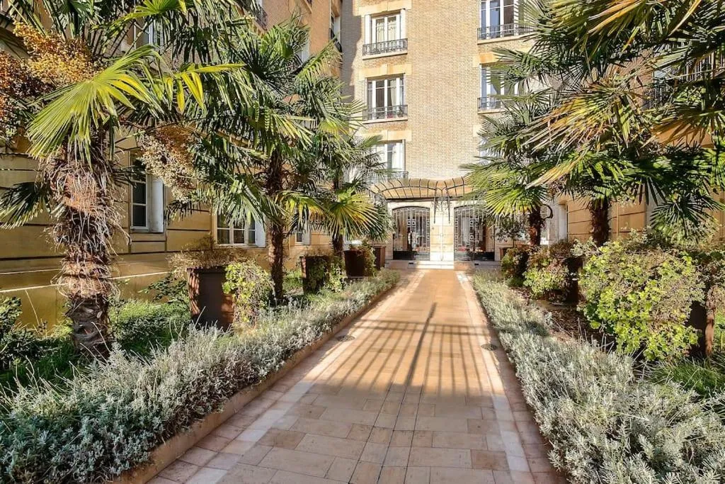Spring in Super logement cosy avec vue sur Tour Eiffel