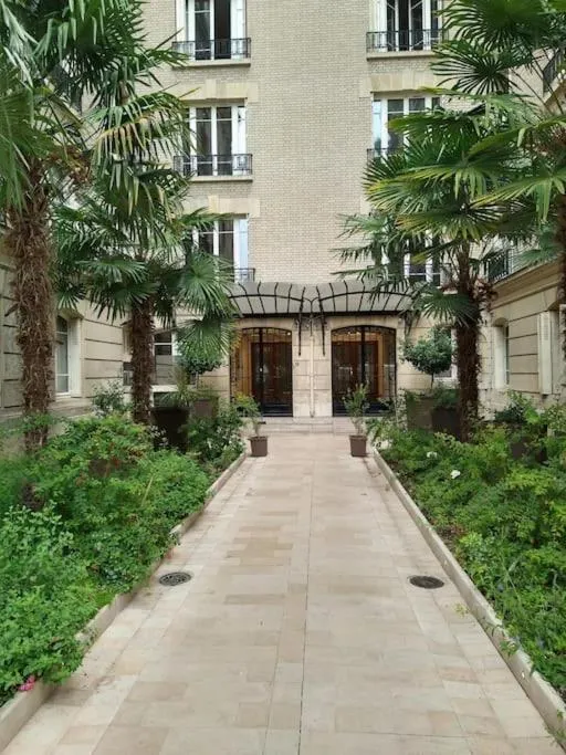 Super logement cosy avec vue sur Tour Eiffel