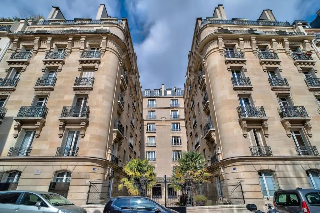 Super logement cosy avec vue sur Tour Eiffel