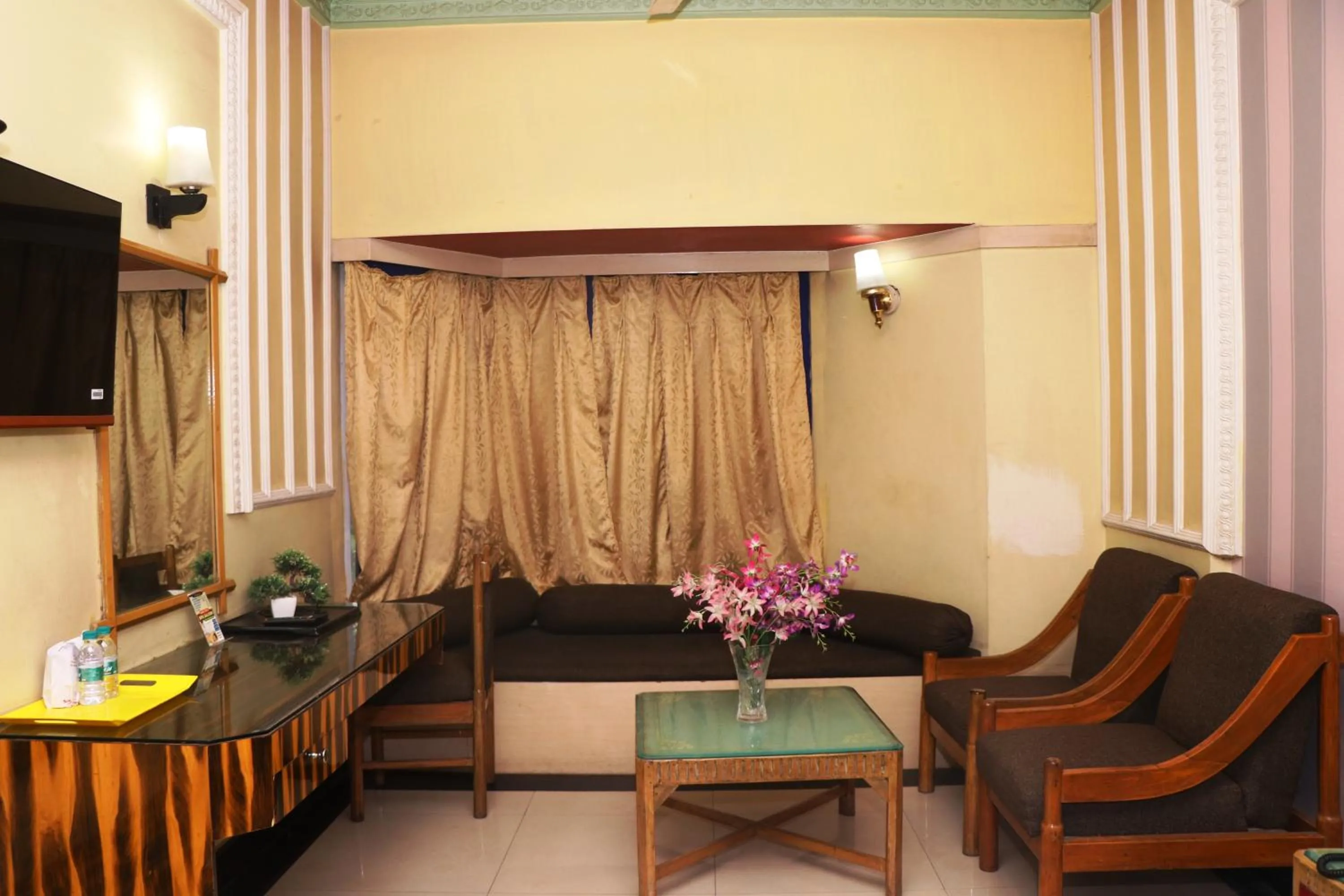 Hotel Samrat International