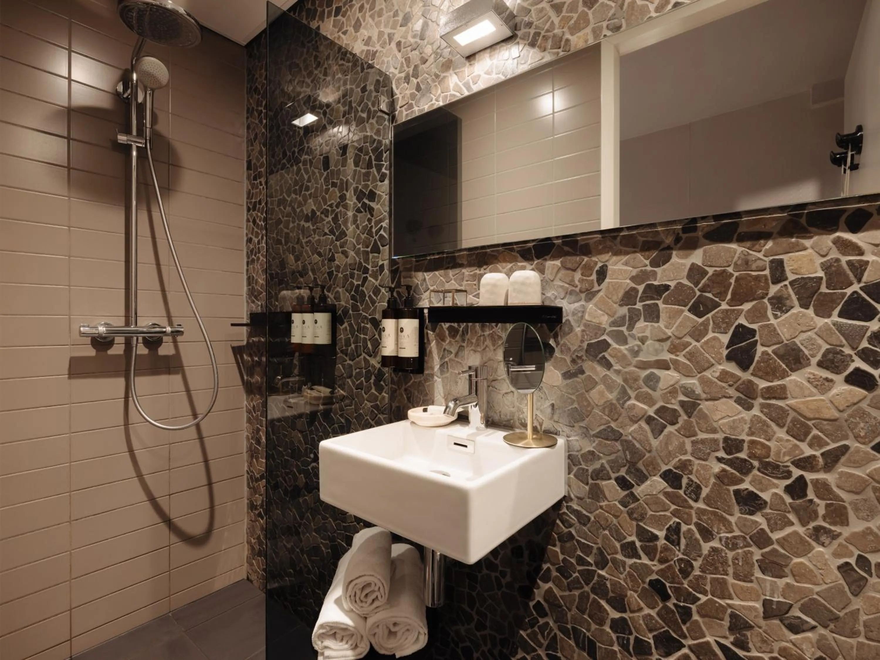 Bathroom in Hotel V Frederiksplein