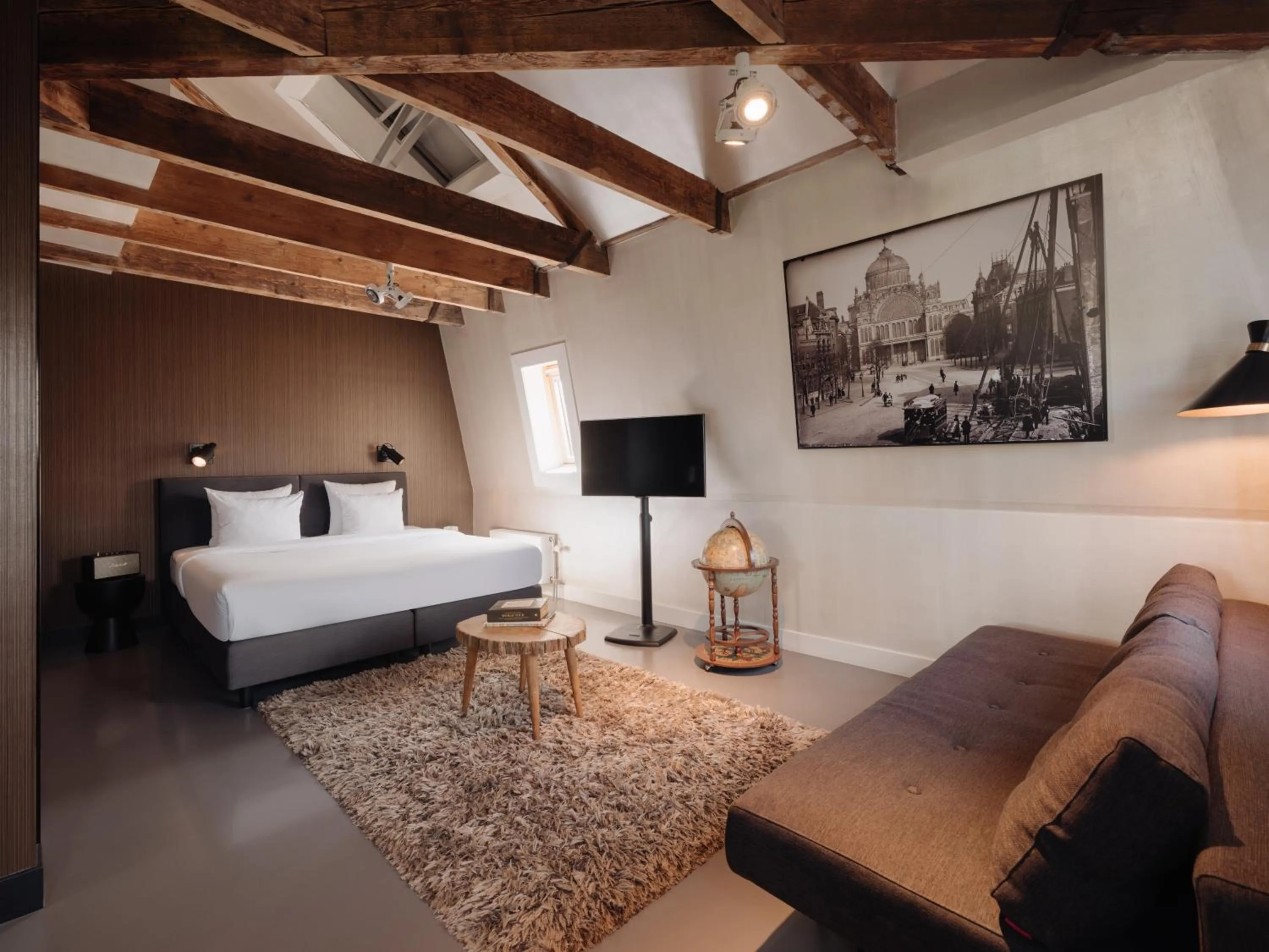 Bed in Hotel V Frederiksplein