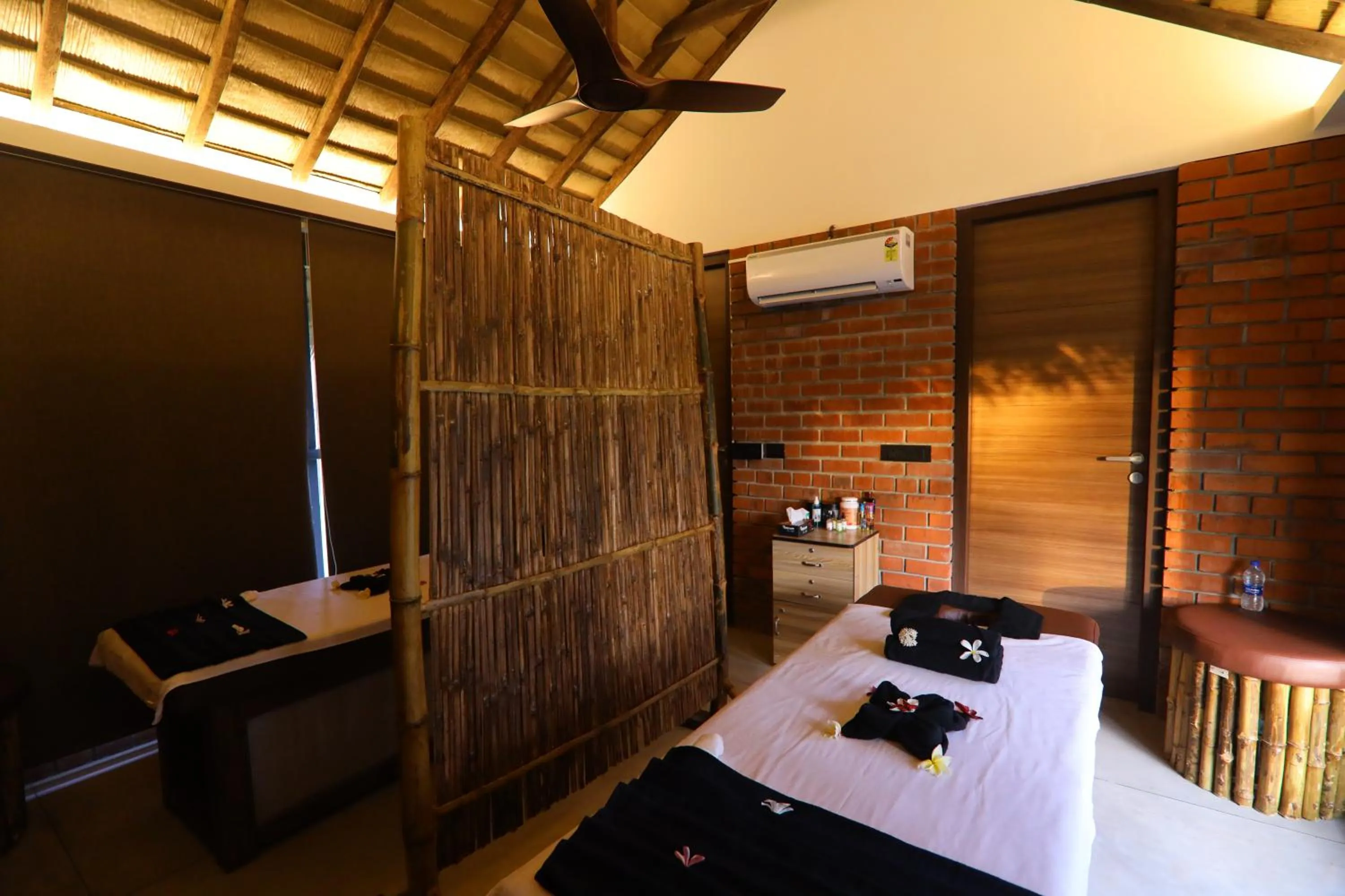 Spa and wellness centre/facilities, Bed in LA PALMERA
