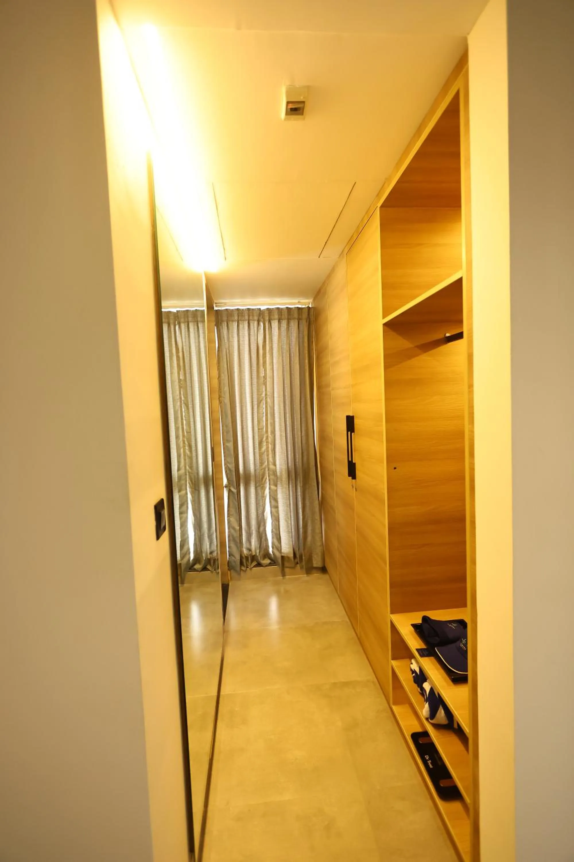 wardrobe in LA PALMERA