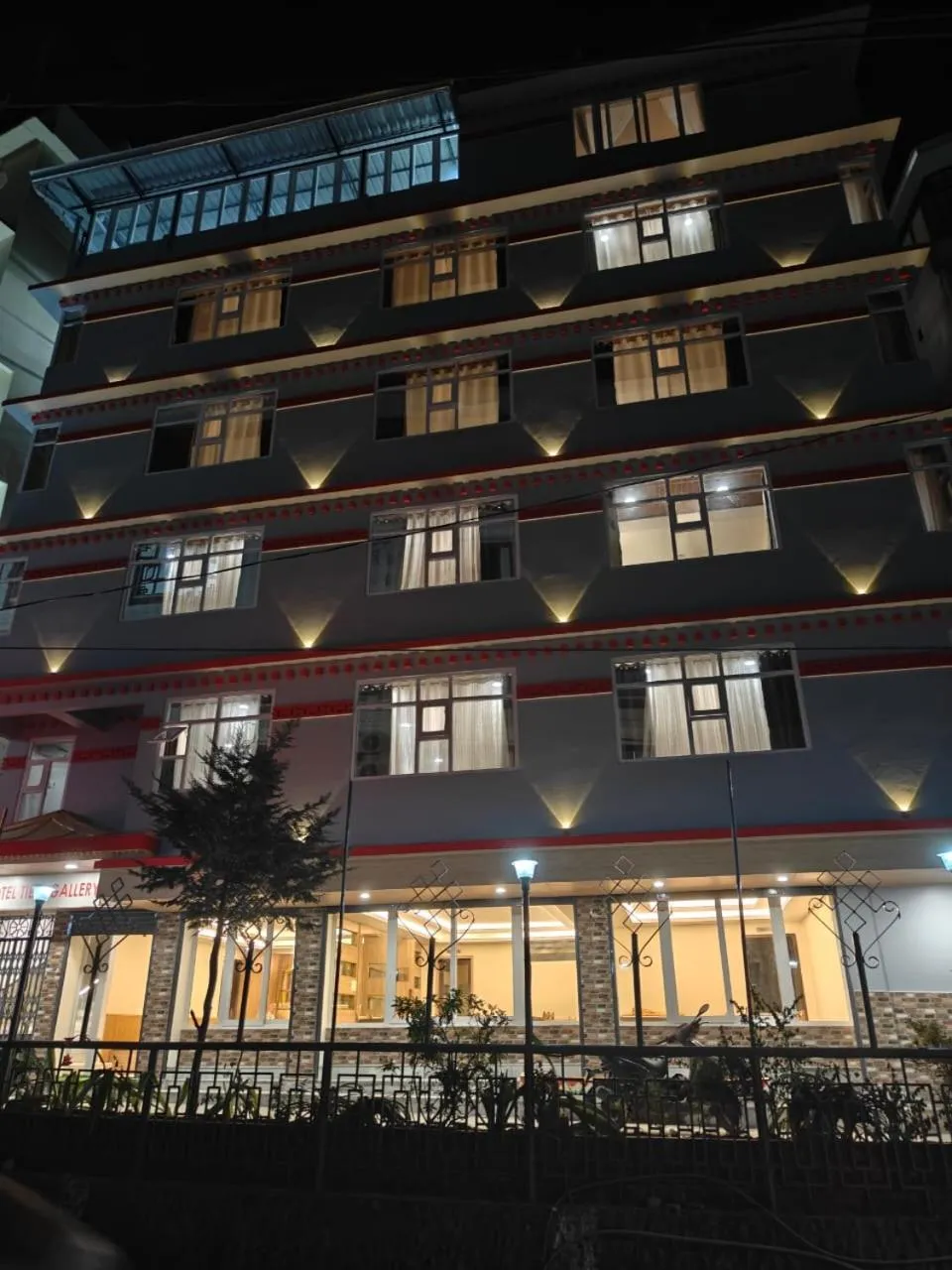 Hotel Tibet Gallery