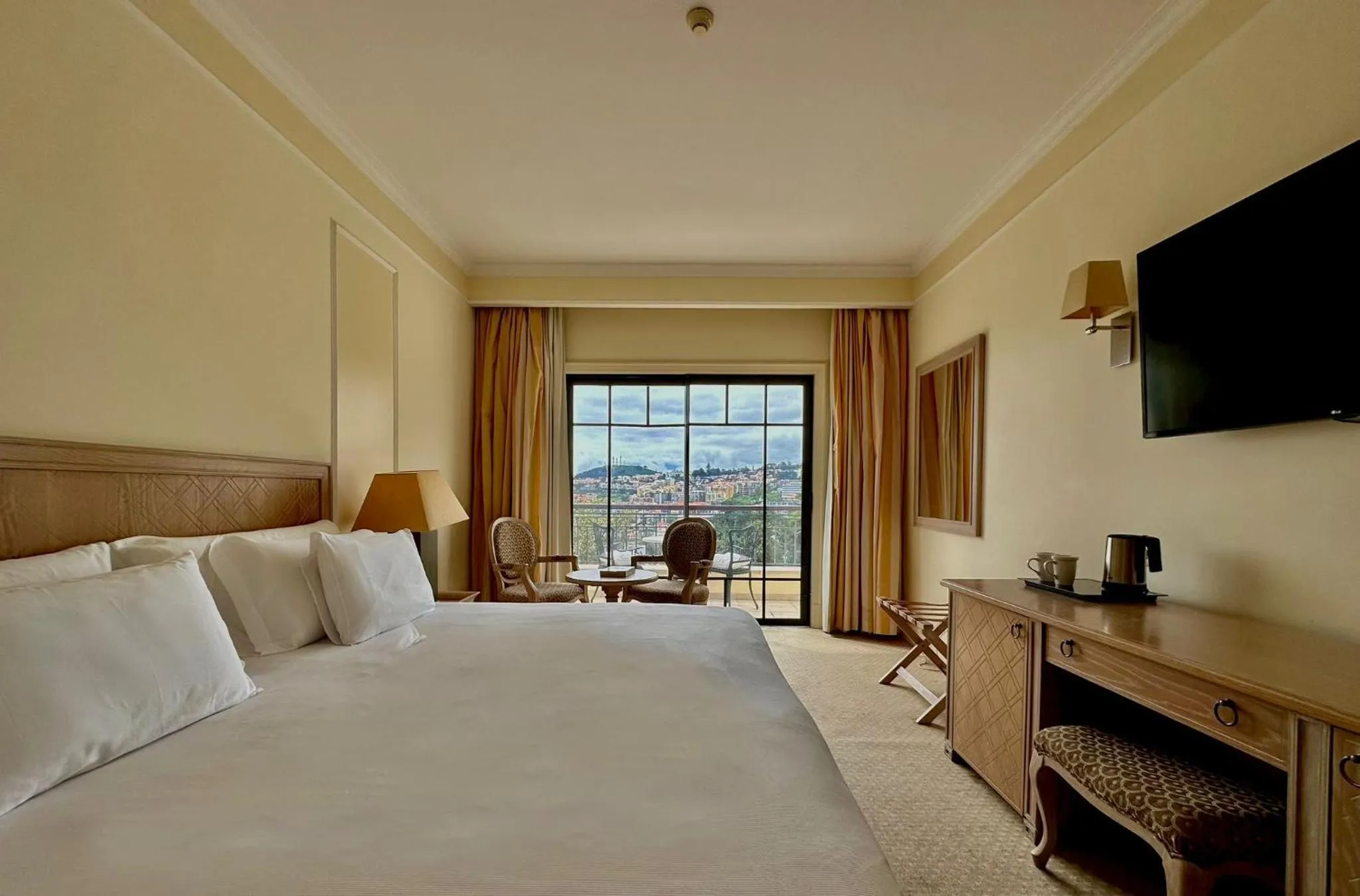 Coffee/tea facilities, Bed in Quinta Funchal Gardens - Adults Only