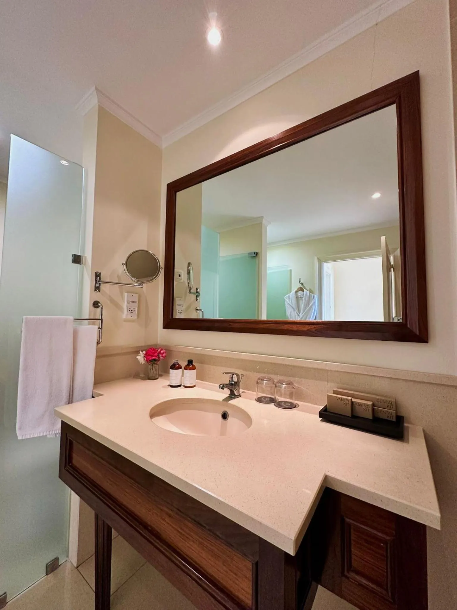 Bathroom in Quinta Funchal Gardens - Adults Only