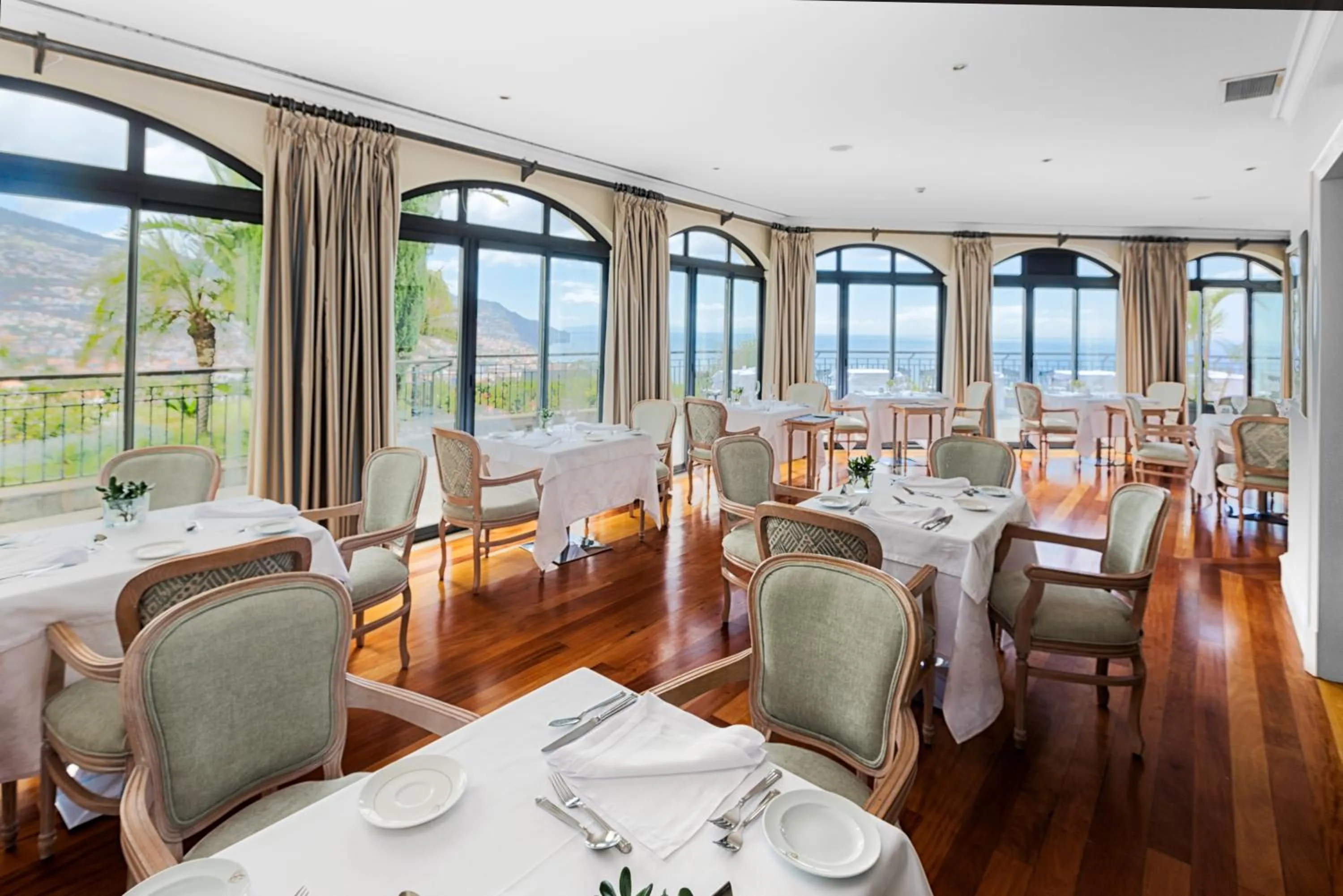 Restaurant/places to eat in Quinta Funchal Gardens - Adults Only