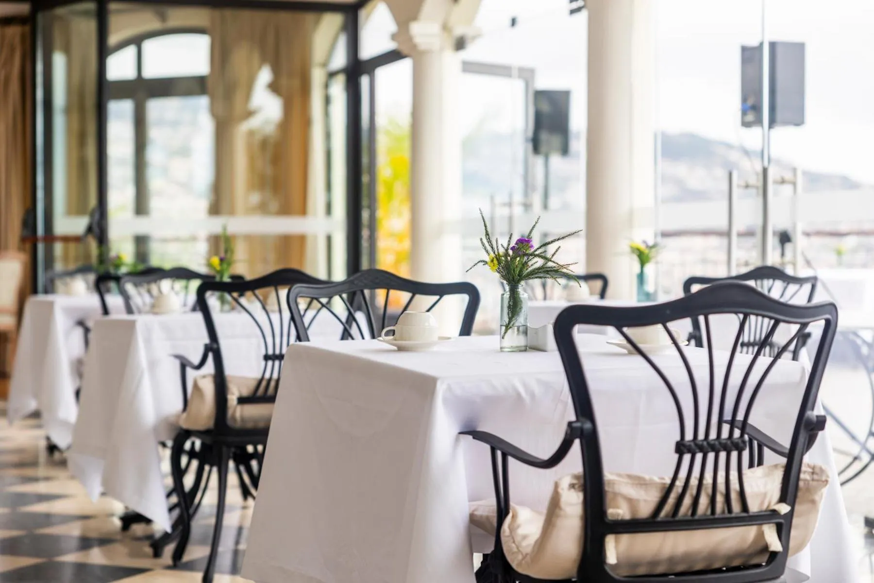 Restaurant/places to eat in Quinta Funchal Gardens - Adults Only