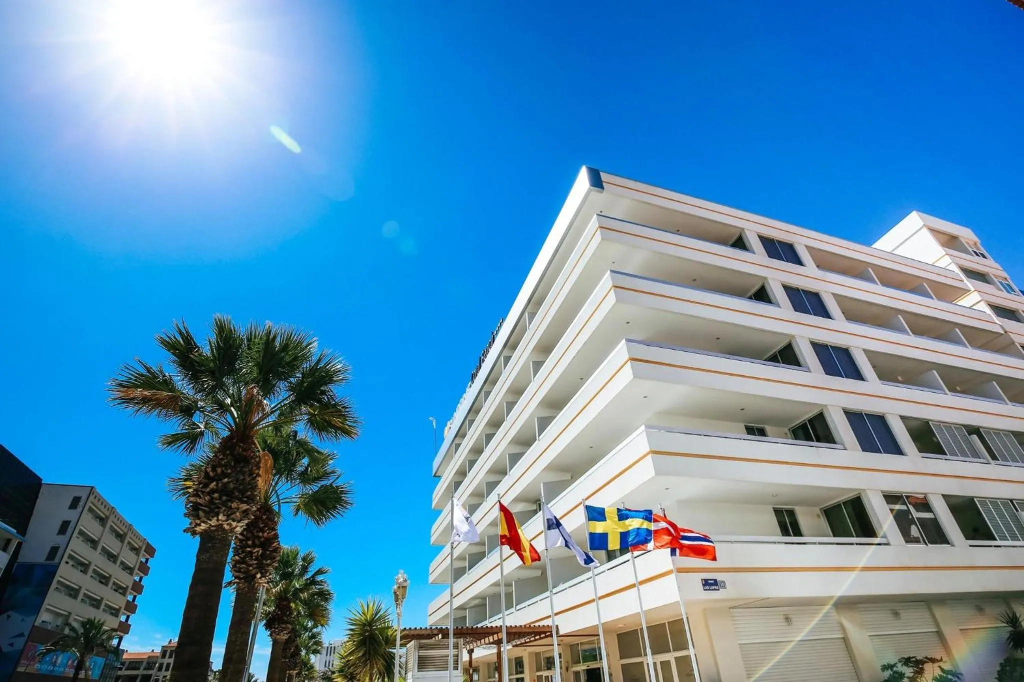 Property building in Coral Suites & Spa - Adults Only