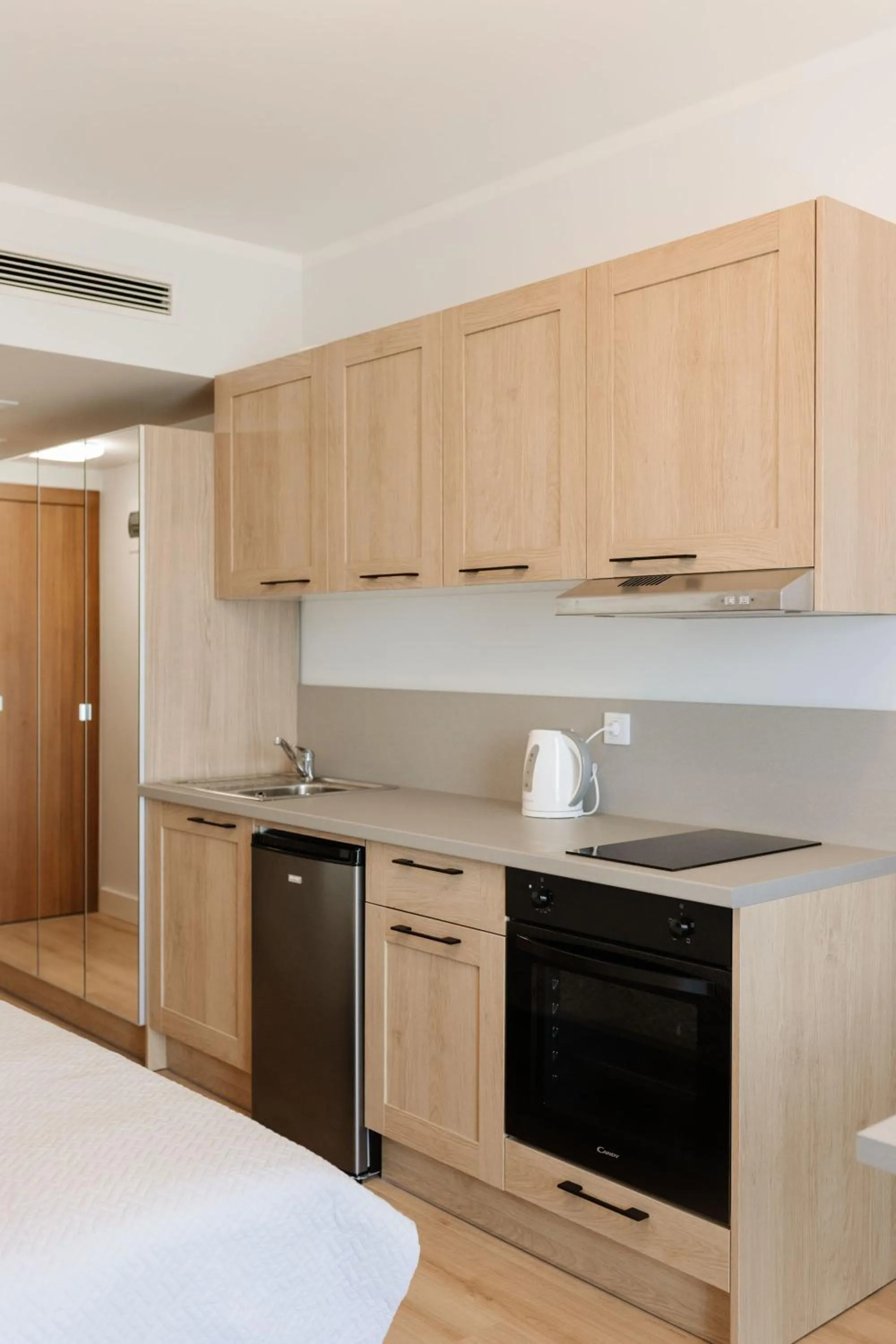 Kitchen or kitchenette in Zakrzówek Residence