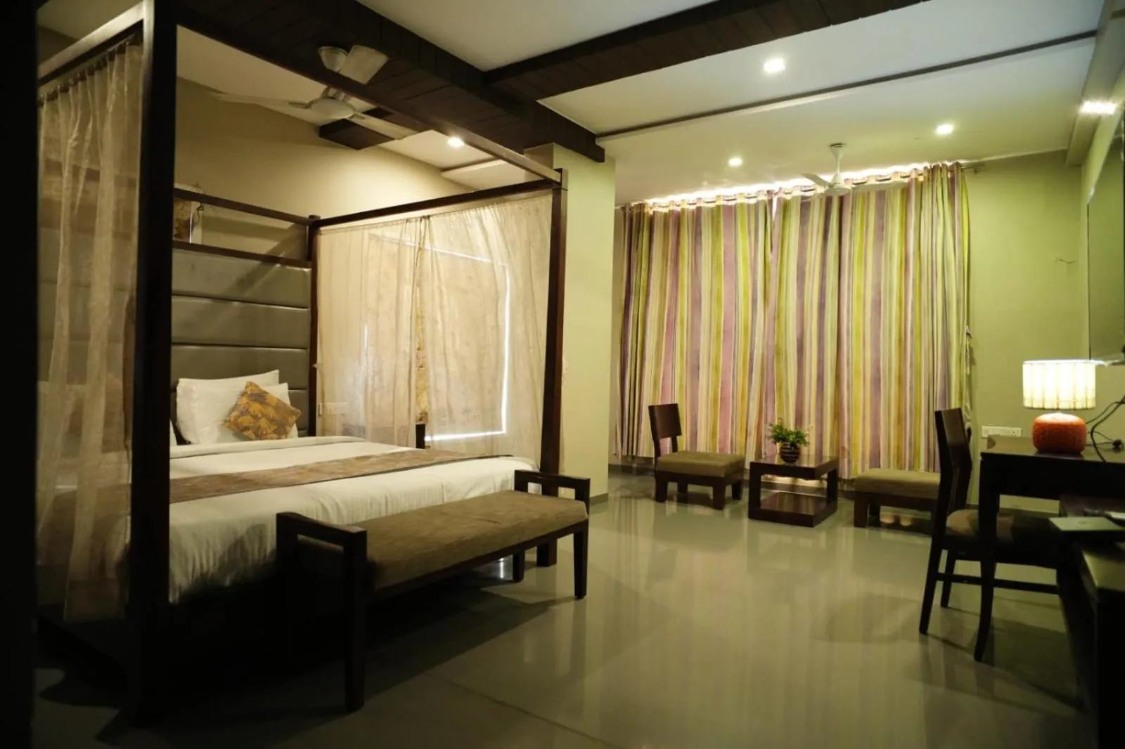 Bed in HOTEL GRANDEUR