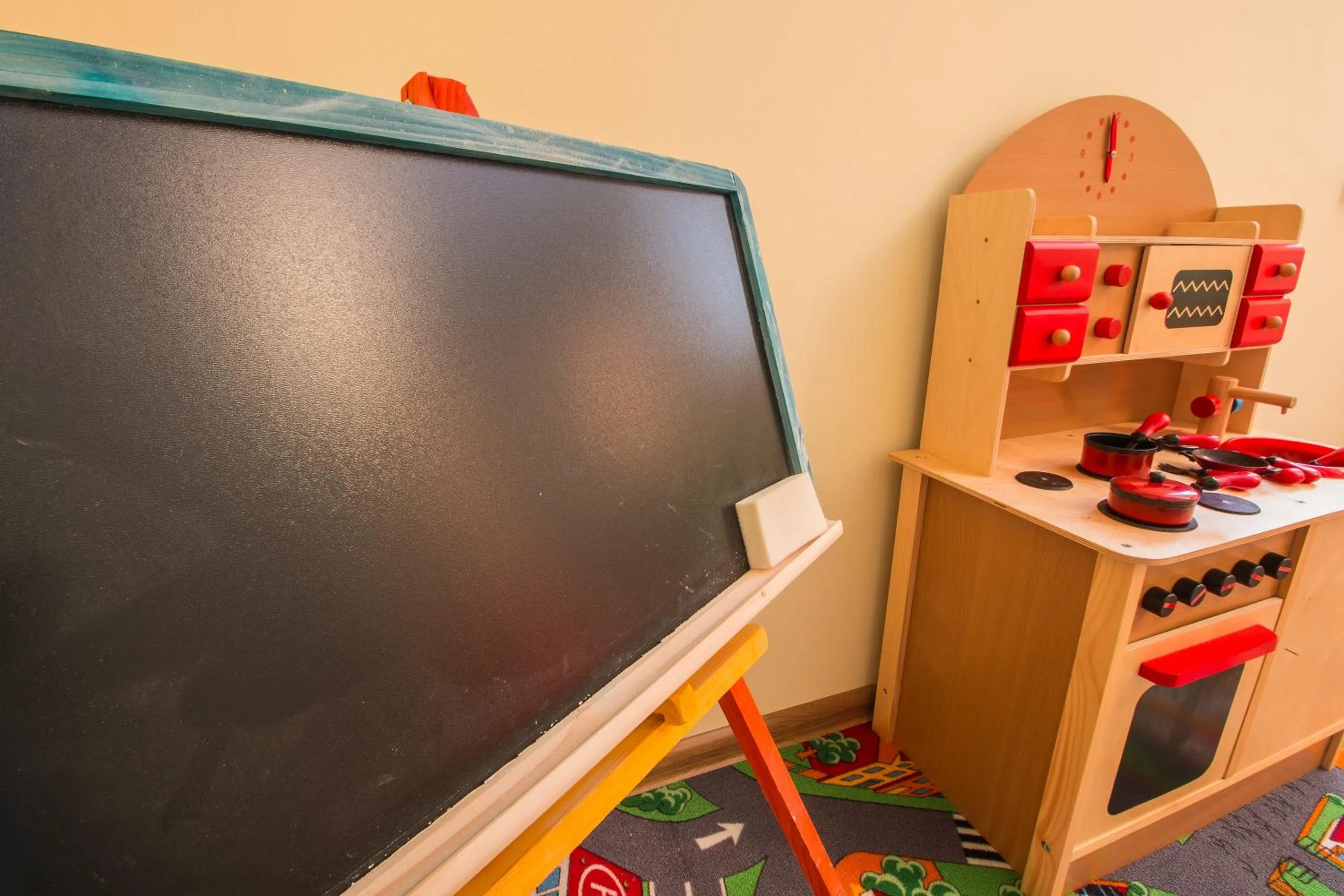 Communal lounge/ TV room in Dom Wypoczynkowy u Staszla