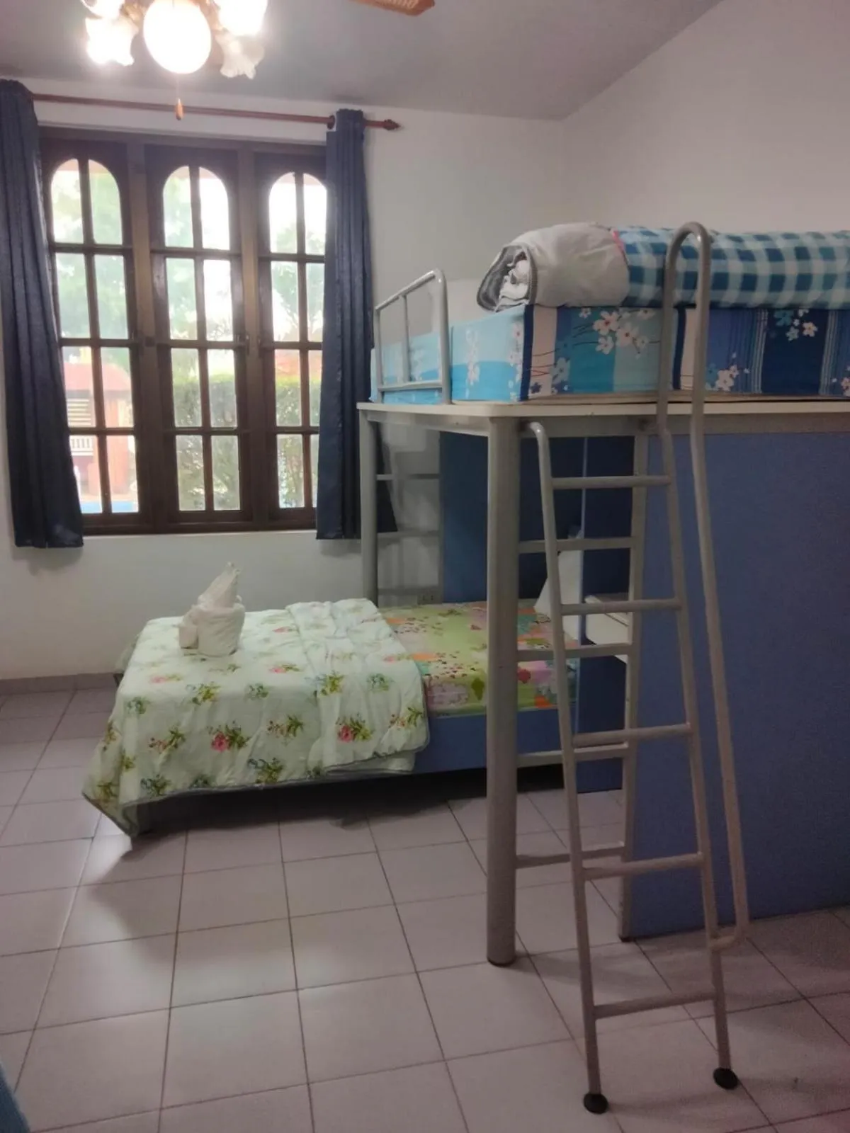 Photo of the whole room, Bed in Changthai Comfort Guest House