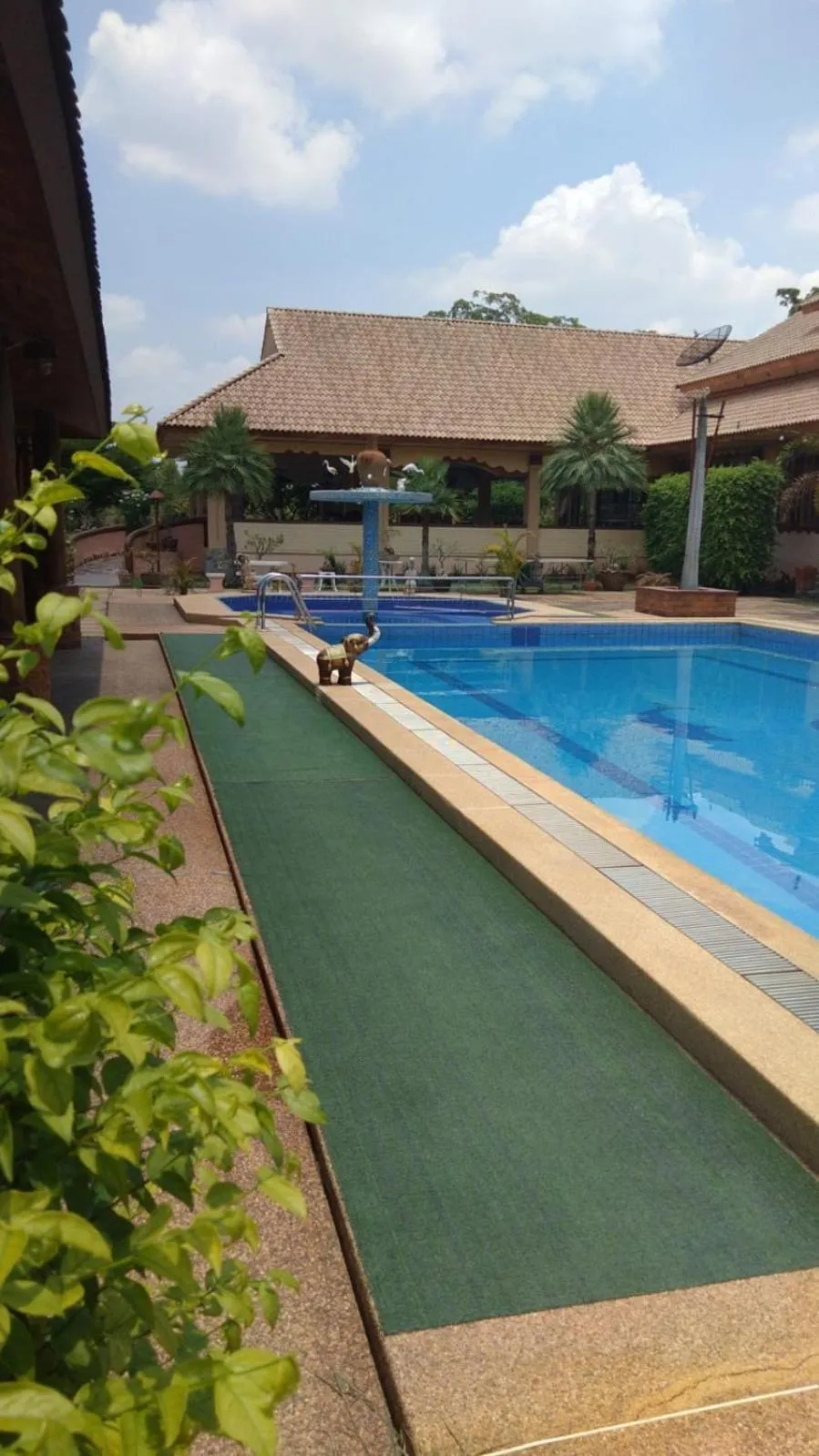 Area and facilities in Changthai Comfort Guest House