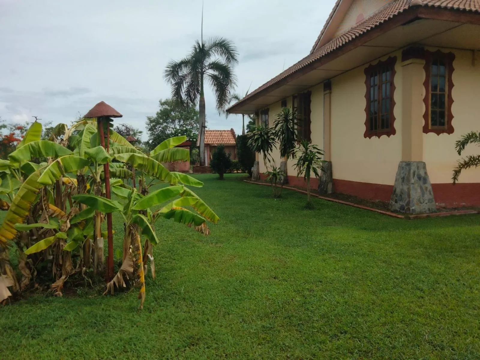 Area and facilities in Changthai Comfort Guest House