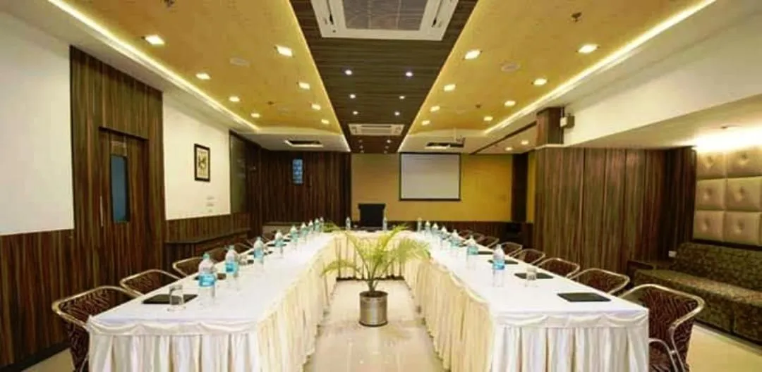 Meeting/conference room in Hotel Siddharth palace