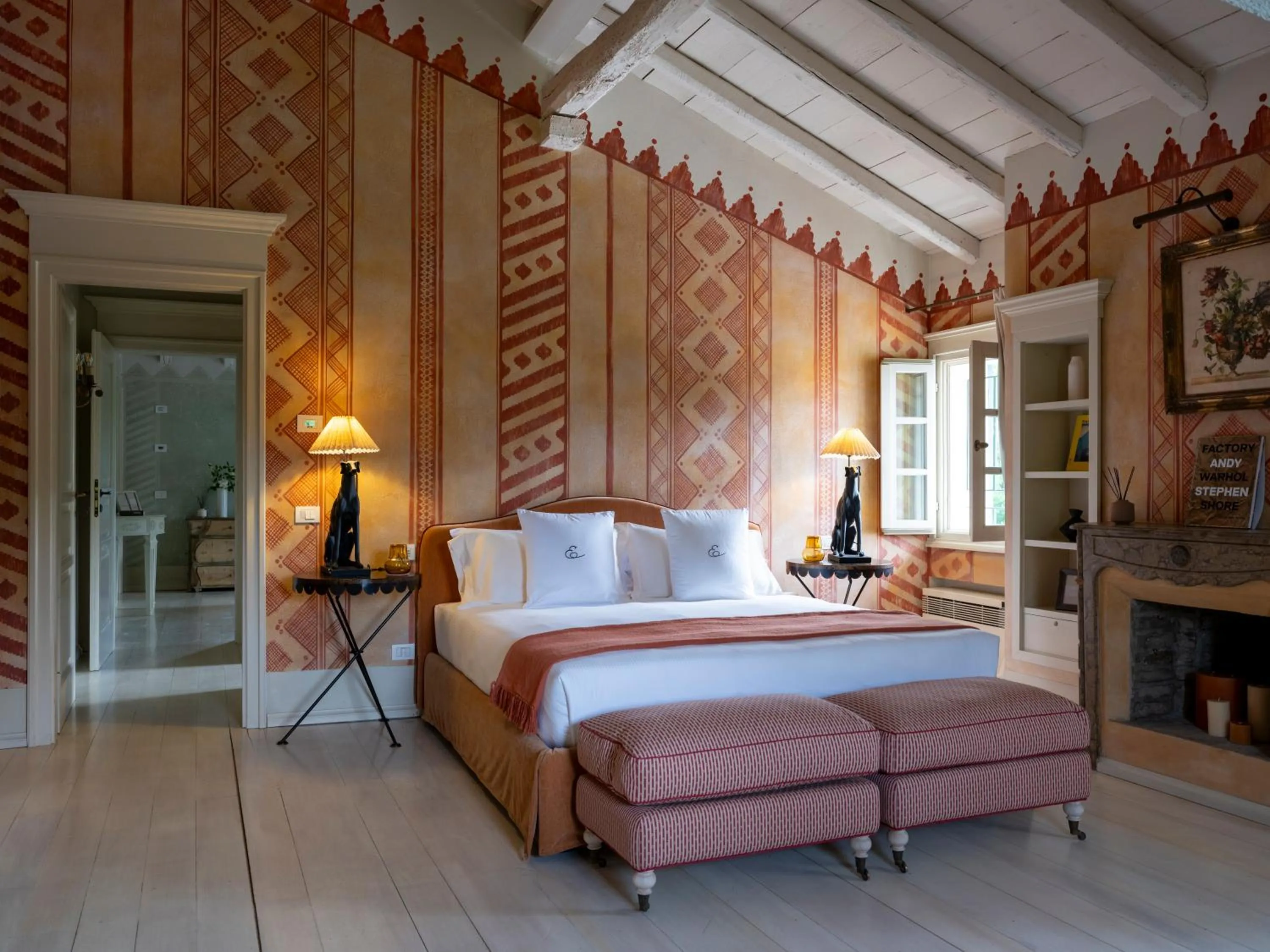 Bed in Elizabeth Country House, a Member of Design Hotels