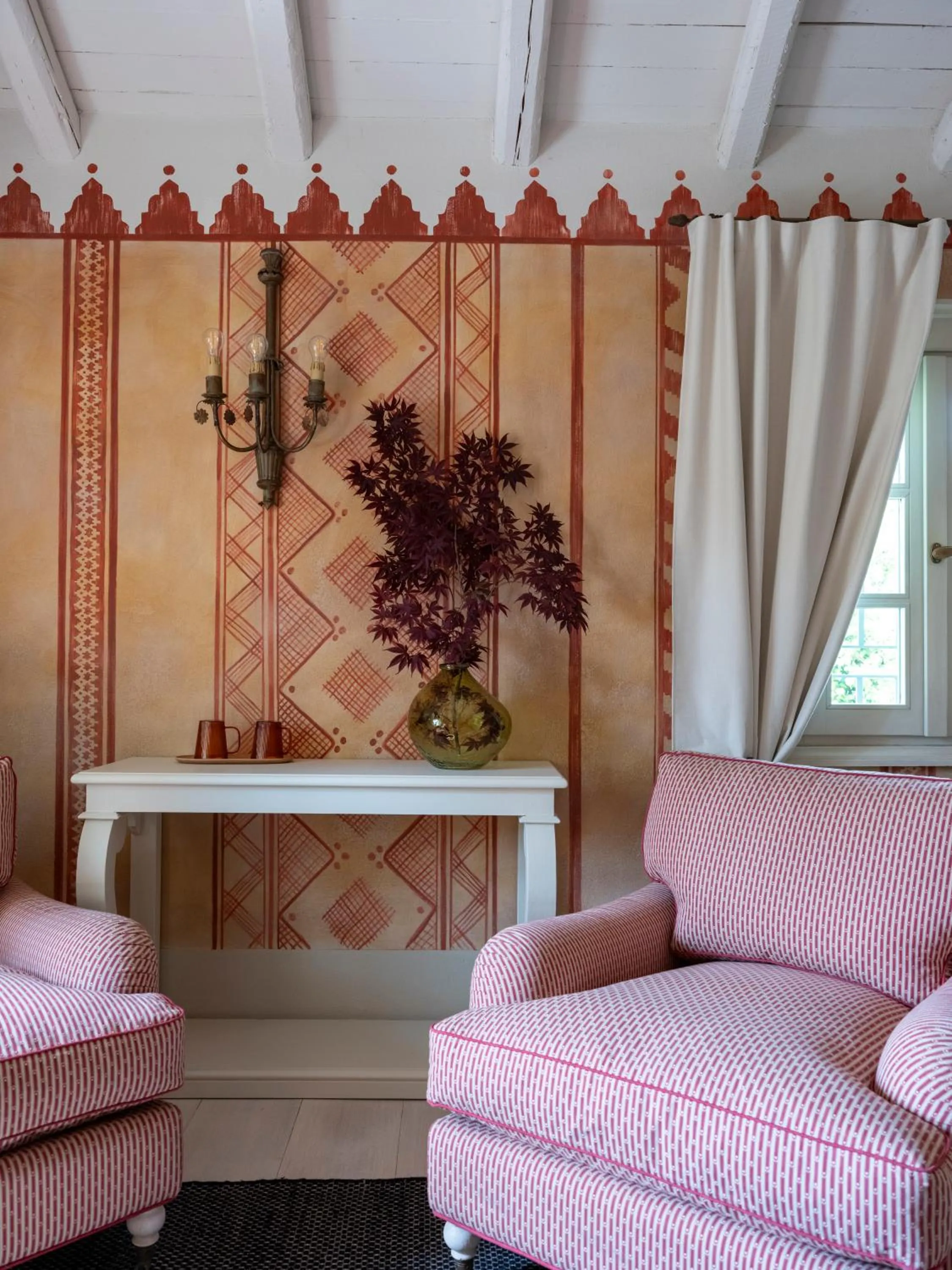Seating area in Elizabeth Country House, a Member of Design Hotels