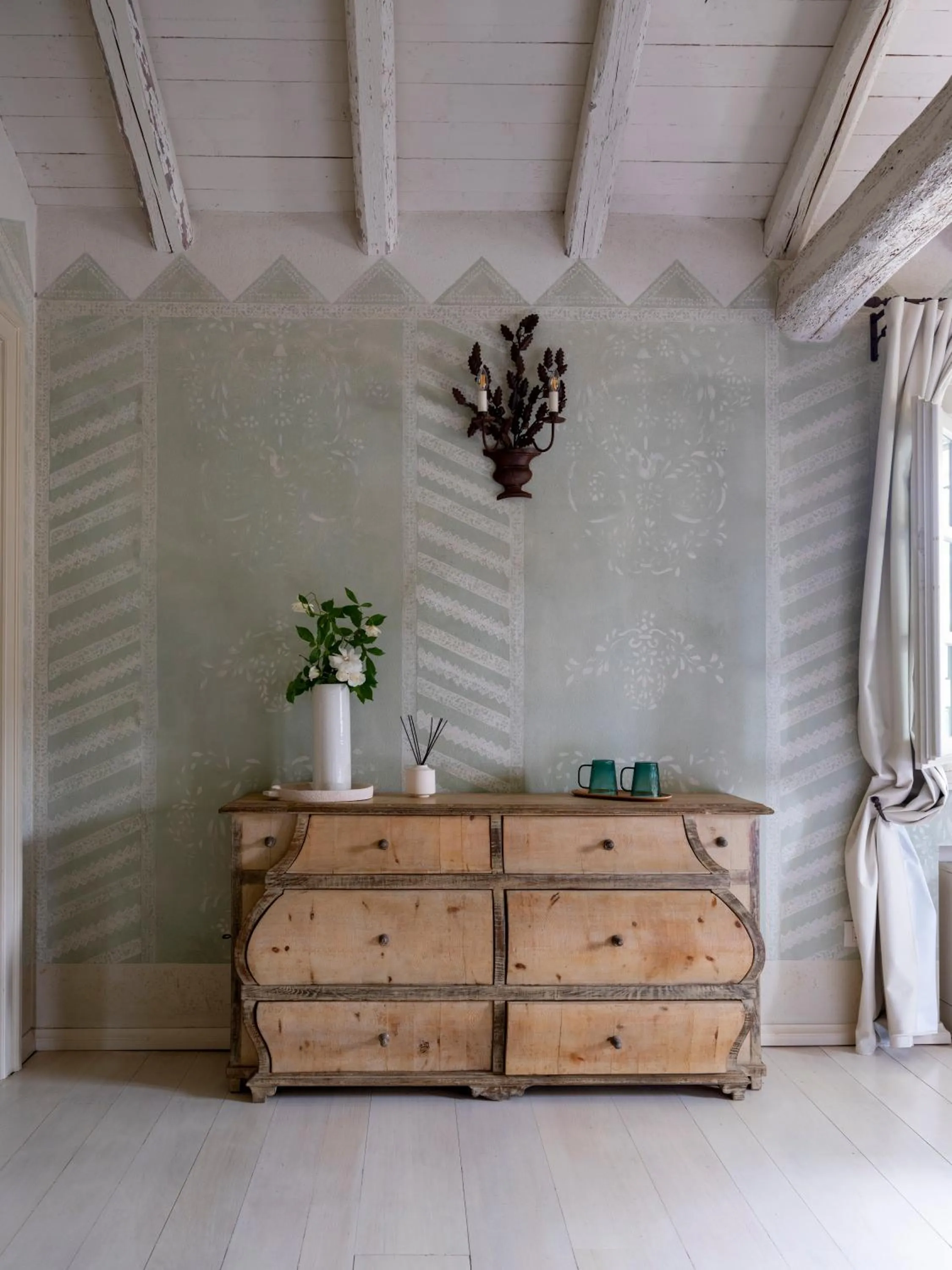 Bedroom in Elizabeth Country House, a Member of Design Hotels