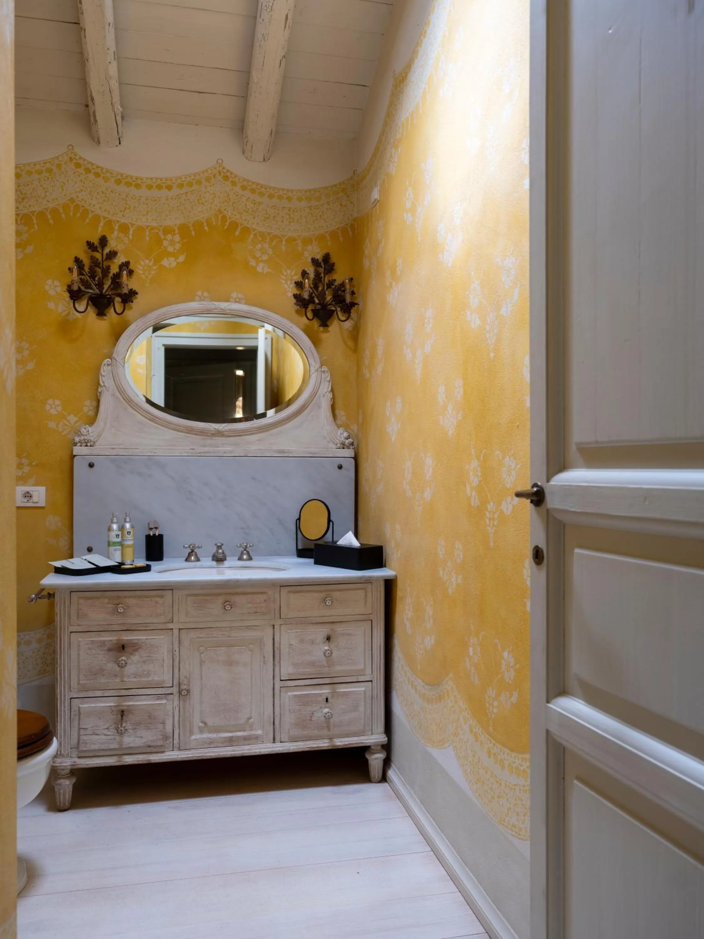 Bathroom in Elizabeth Country House, a Member of Design Hotels
