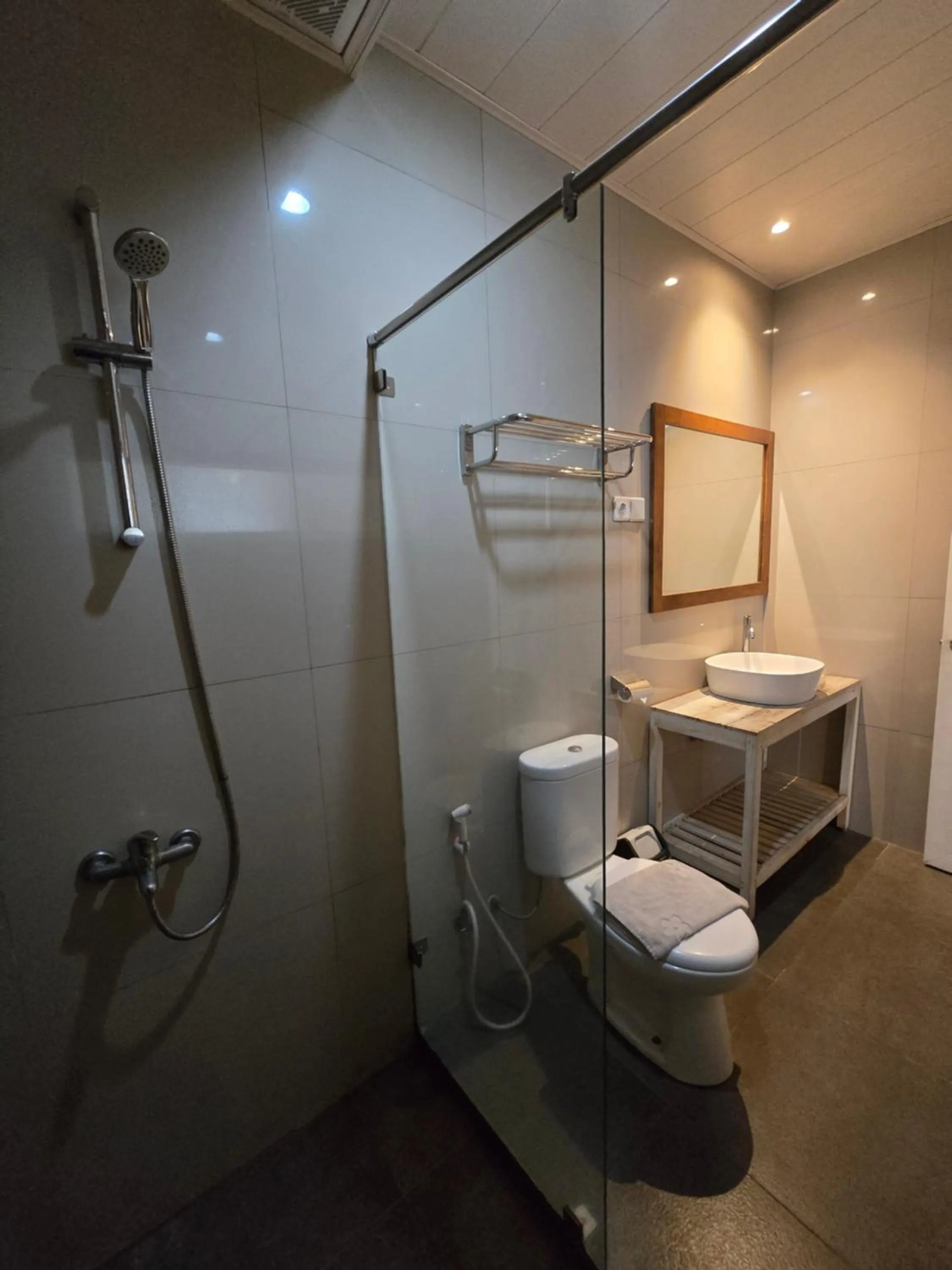 Bathroom in Kusma Hotel Bandungan Semarang