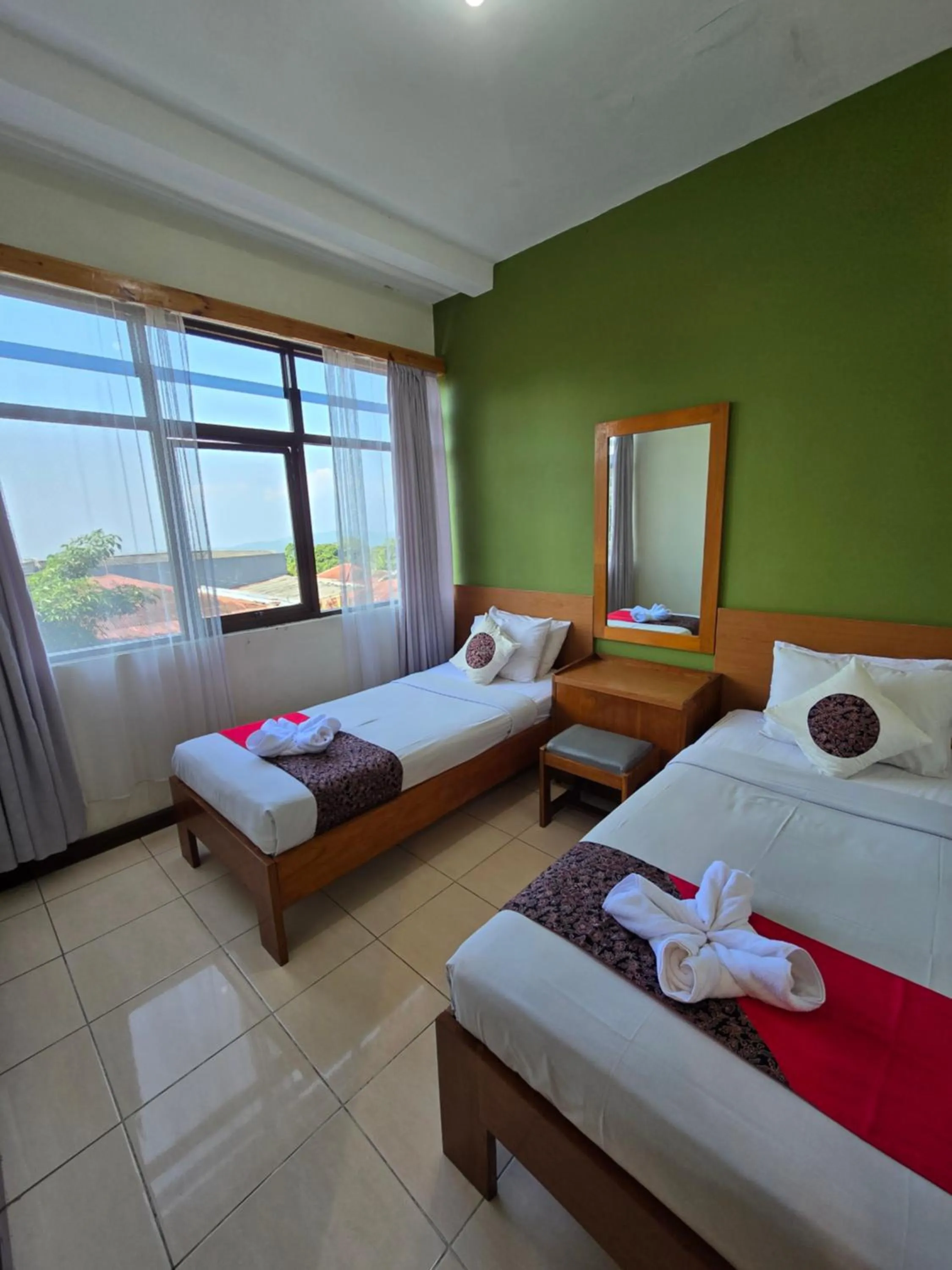 Bed in Kusma Hotel Bandungan Semarang