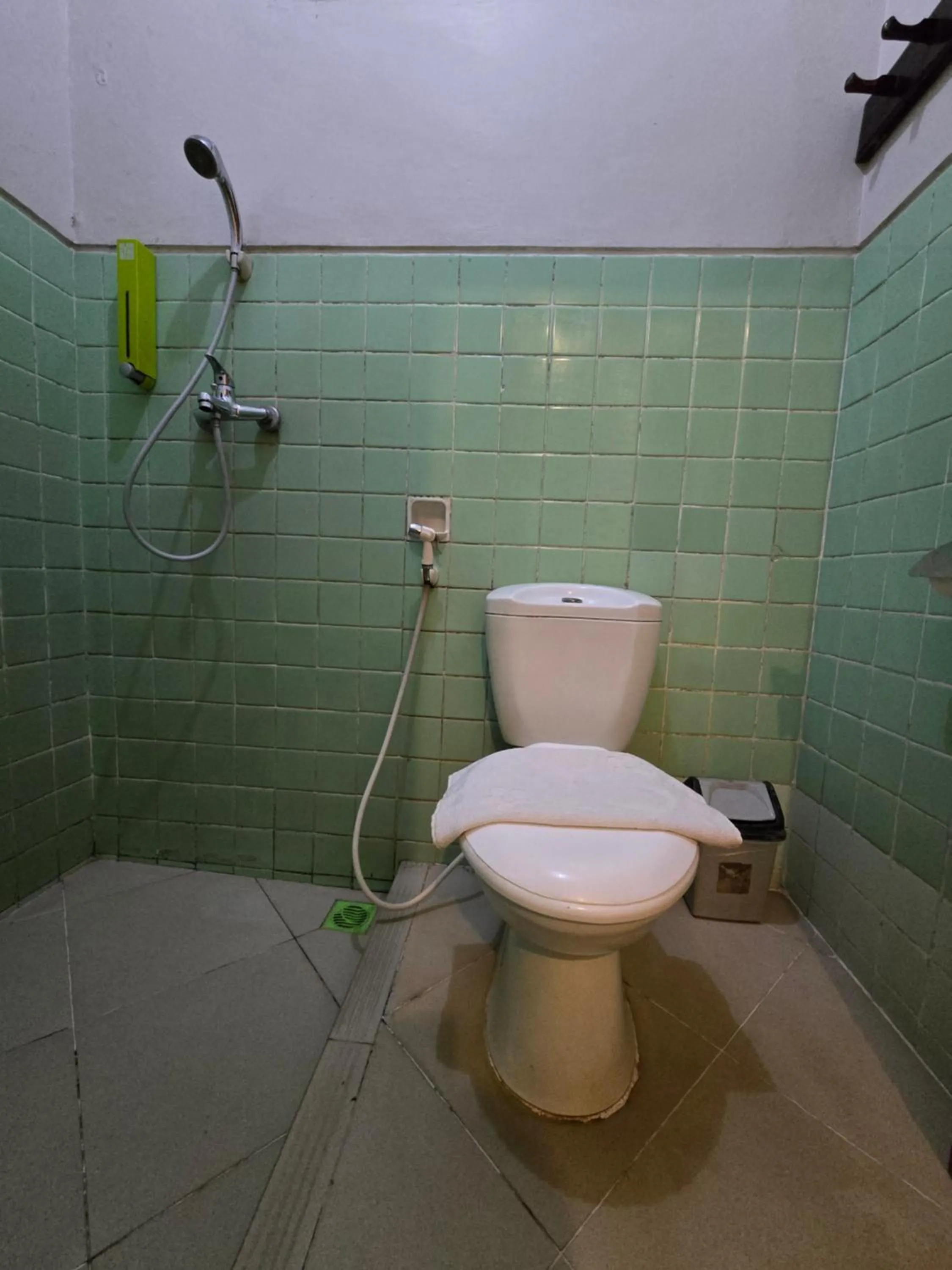 Toilet in Kusma Hotel Bandungan Semarang