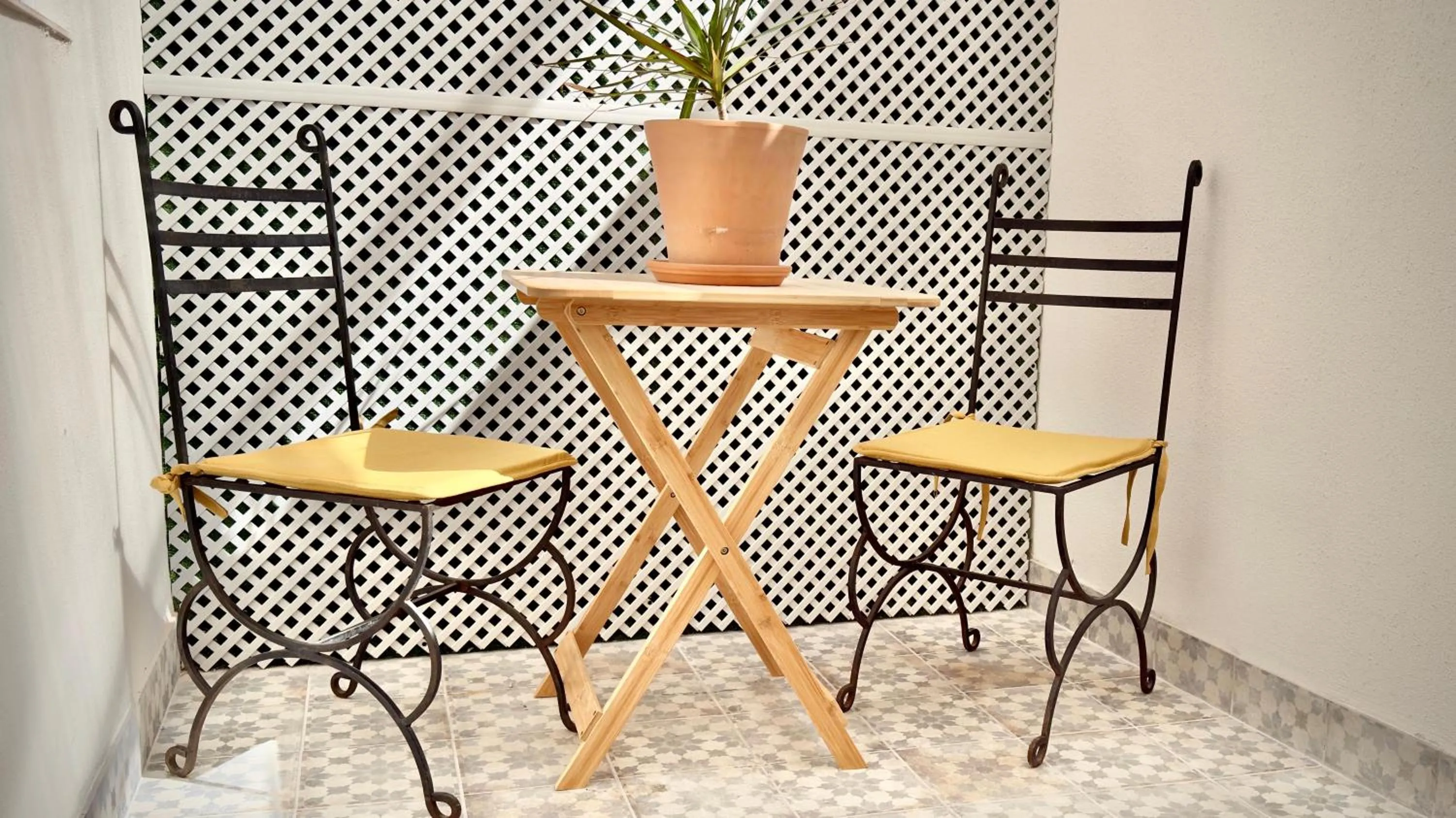 Patio in Hotel Abaco Altea