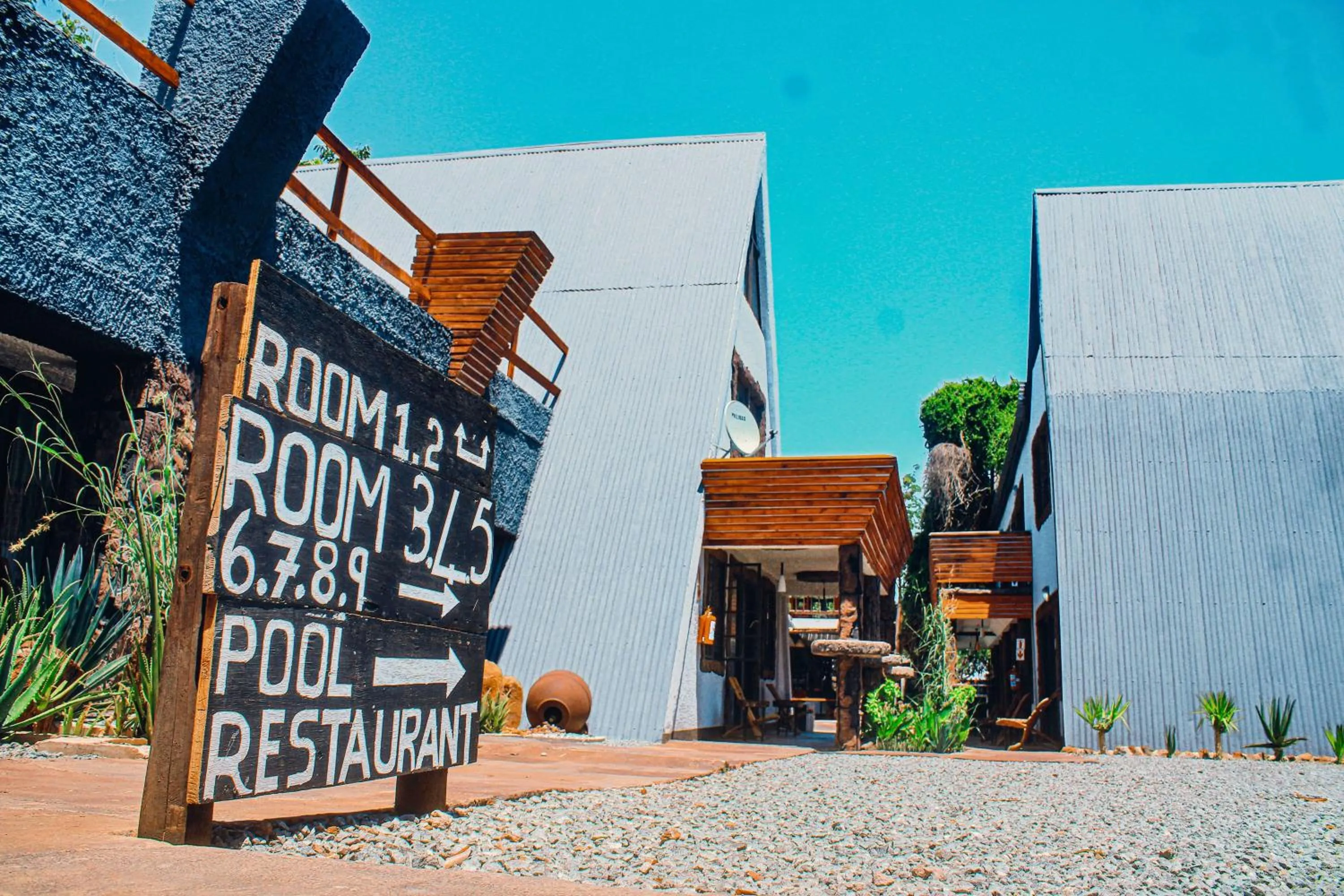 Property building in Rustiek Hotel