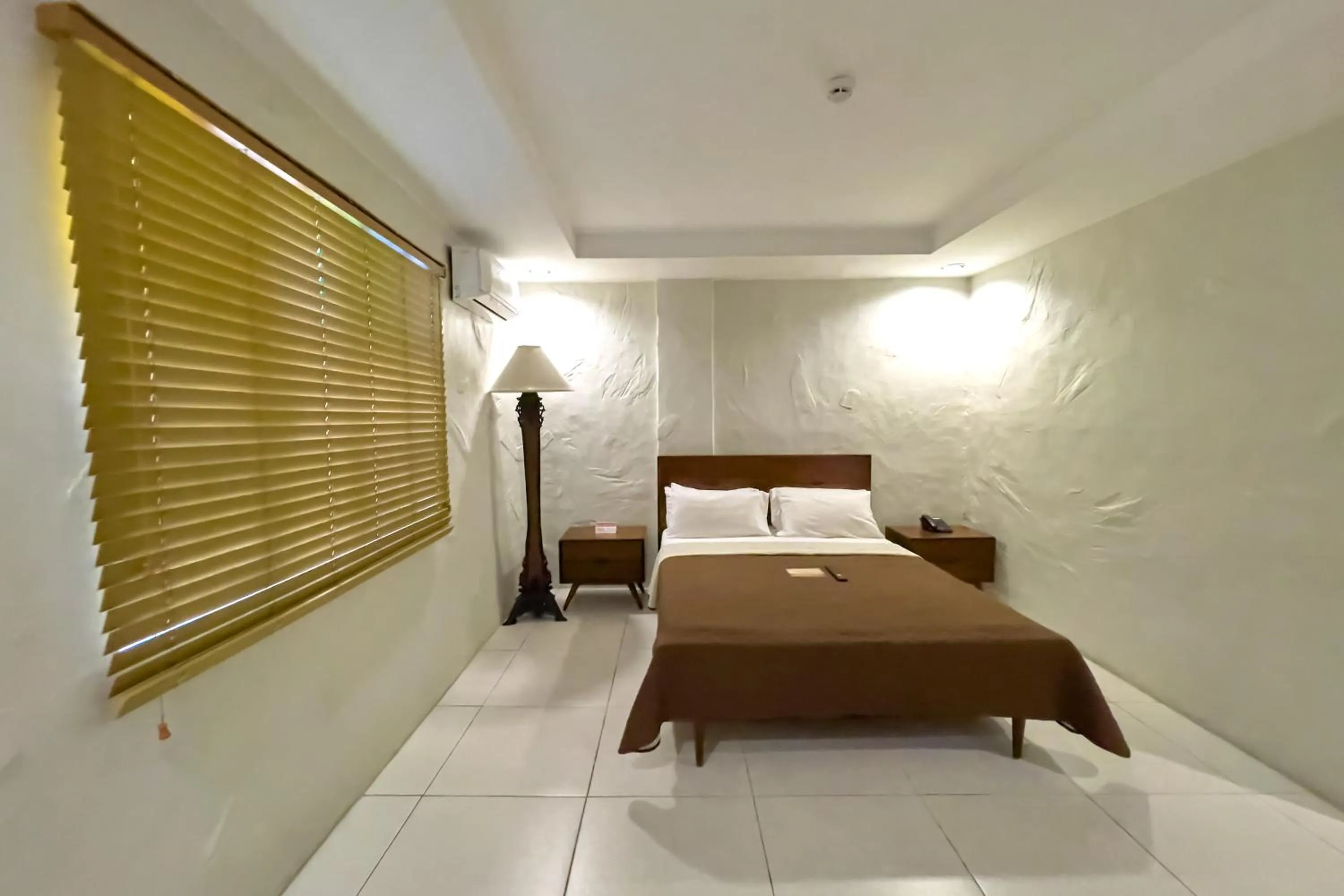 Bed in Laurel Heritage Resort and Spa