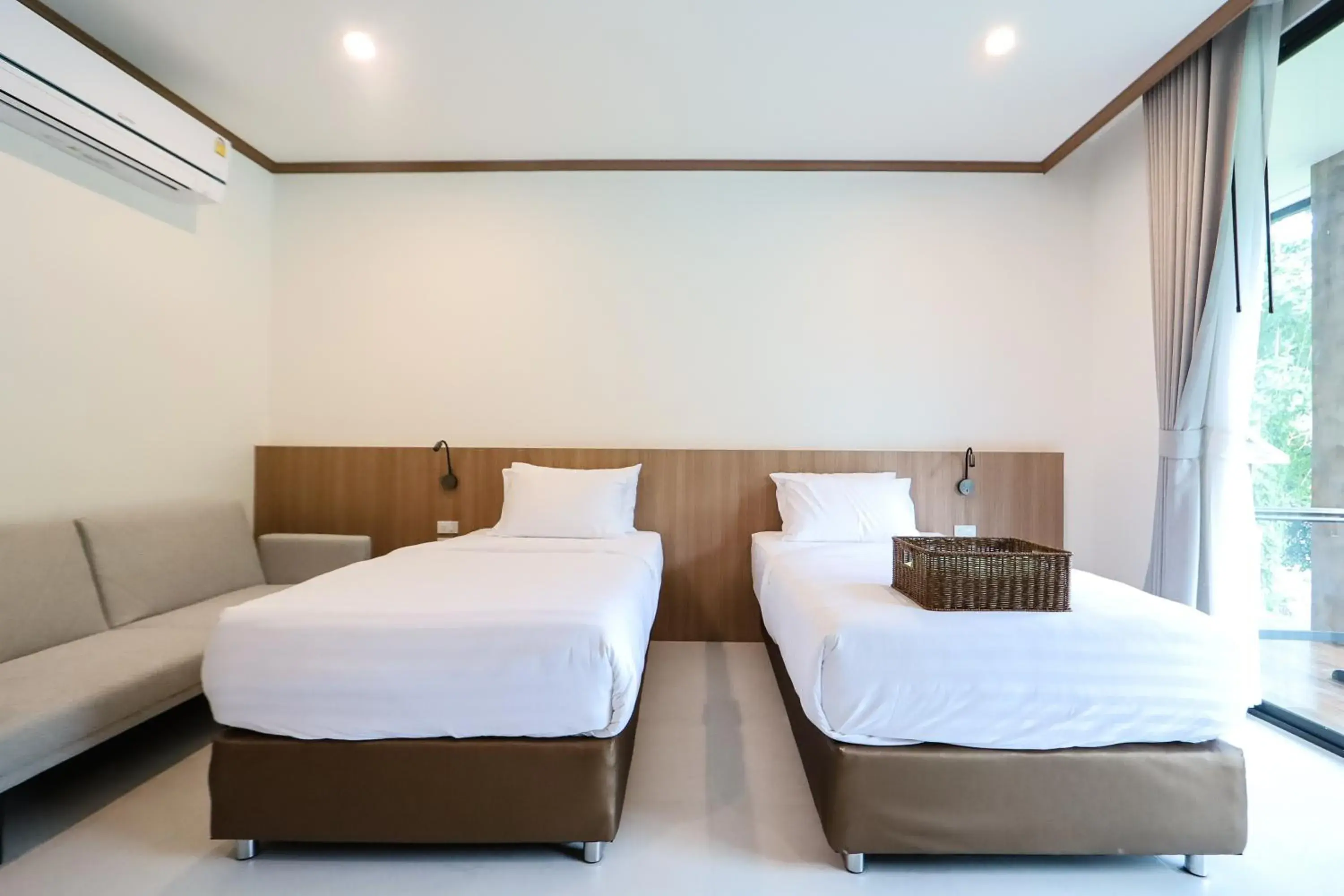 Deluxe Twin Room in Tiger House River Kwai Deluxe Twin Room in Tiger House River Kwai