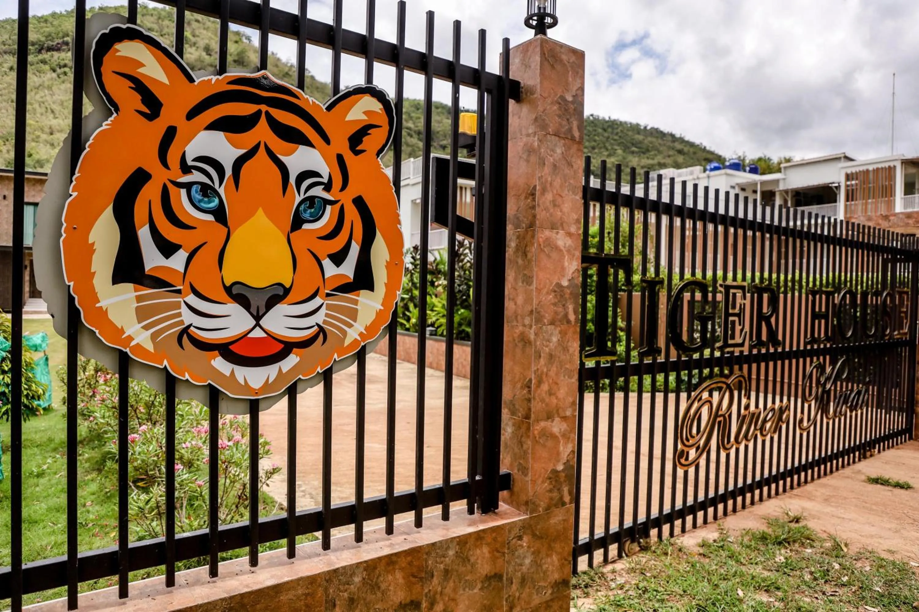 Property building in Tiger House River Kwai