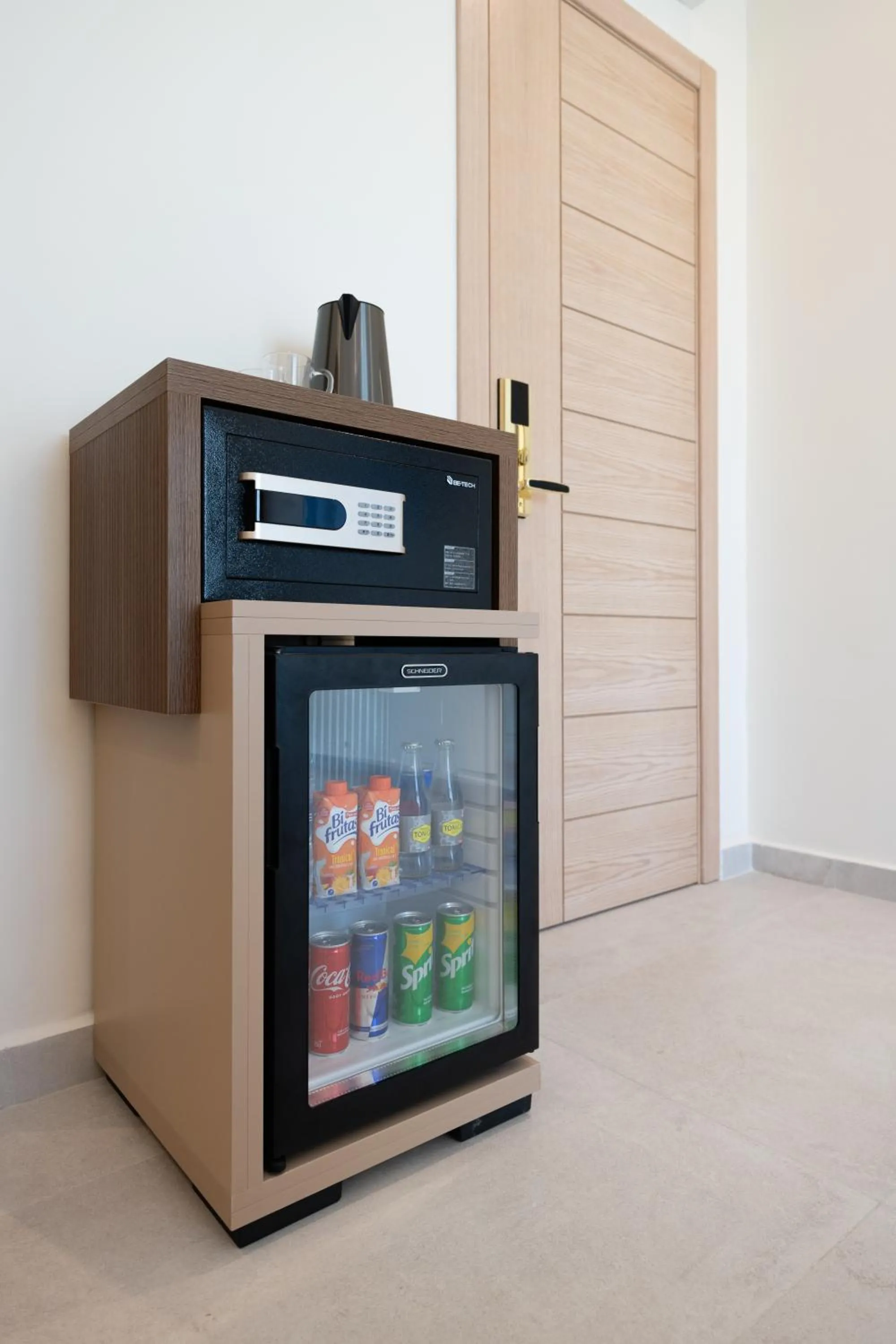 Coffee/tea facilities in Hotel El Toro Tanger