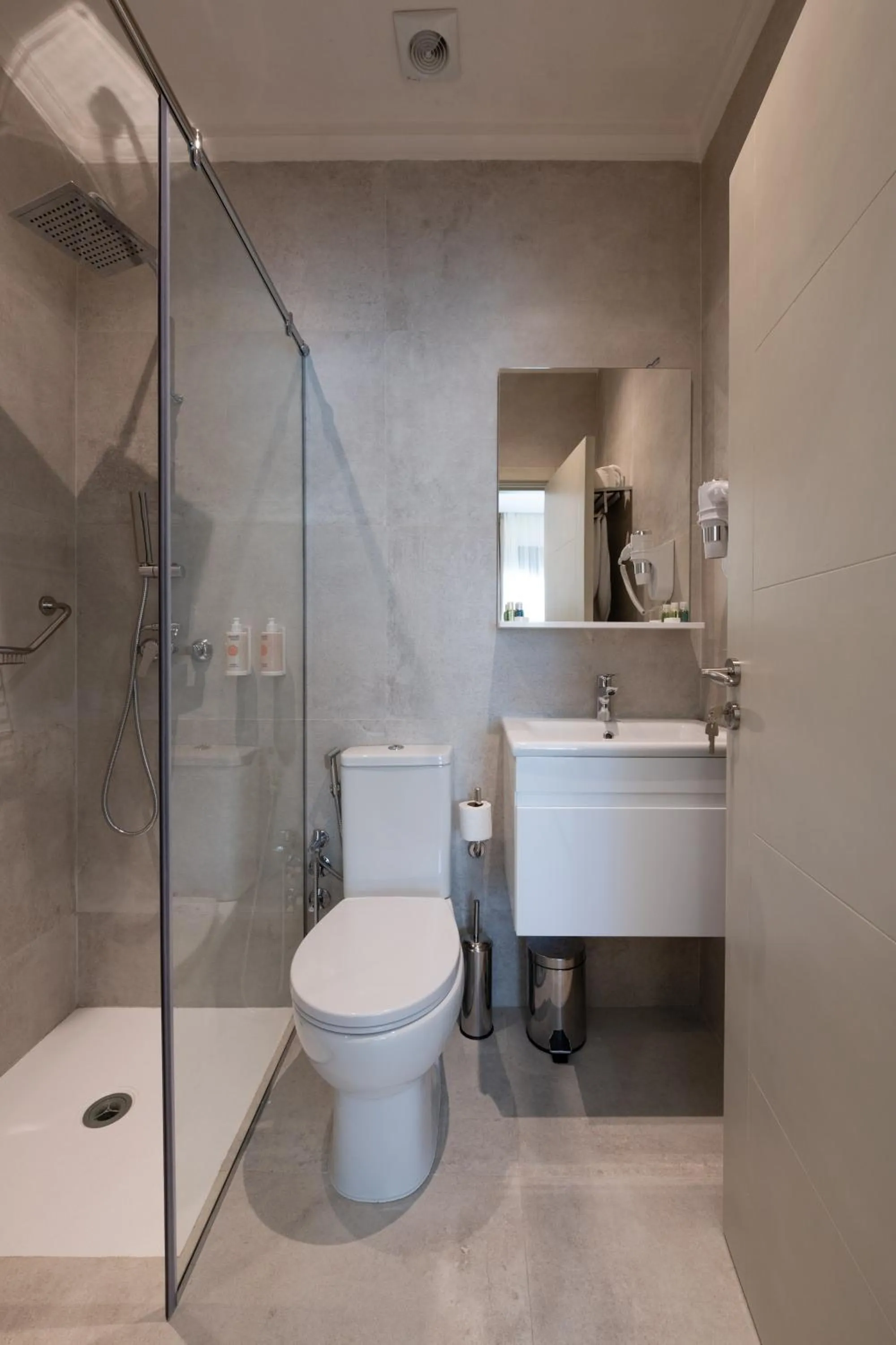 Shower in Hotel El Toro Tanger