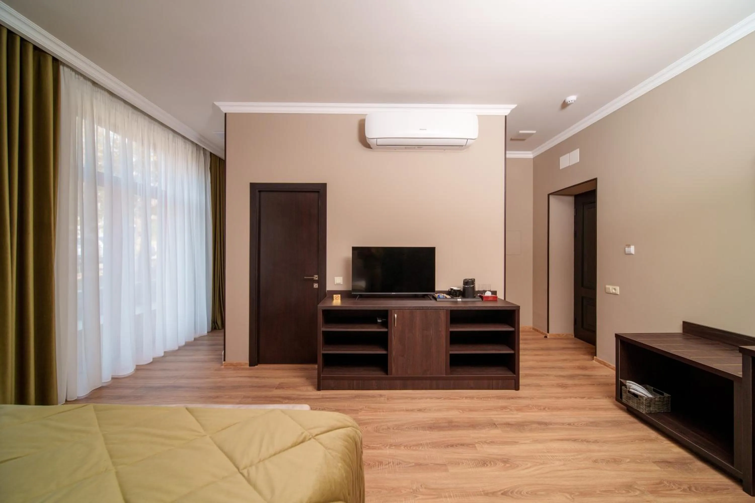 Photo of the whole room in Vallex Garden Hotel Alaverdi