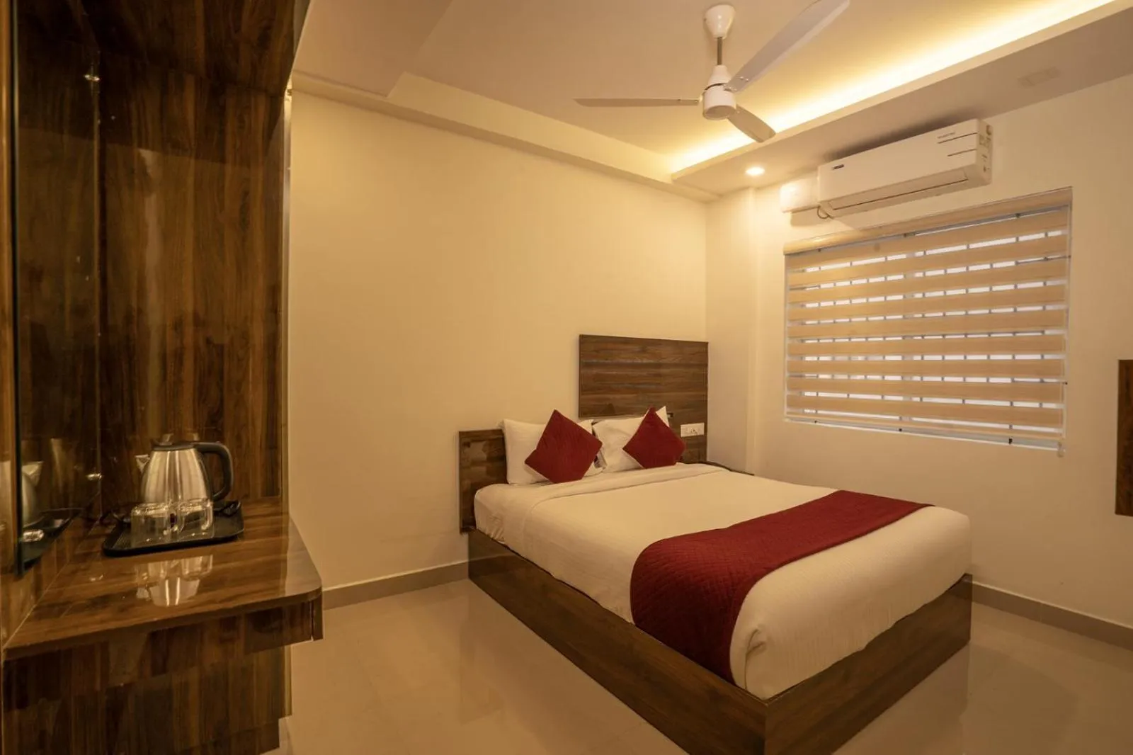 Bedroom, Bed in BR Residency