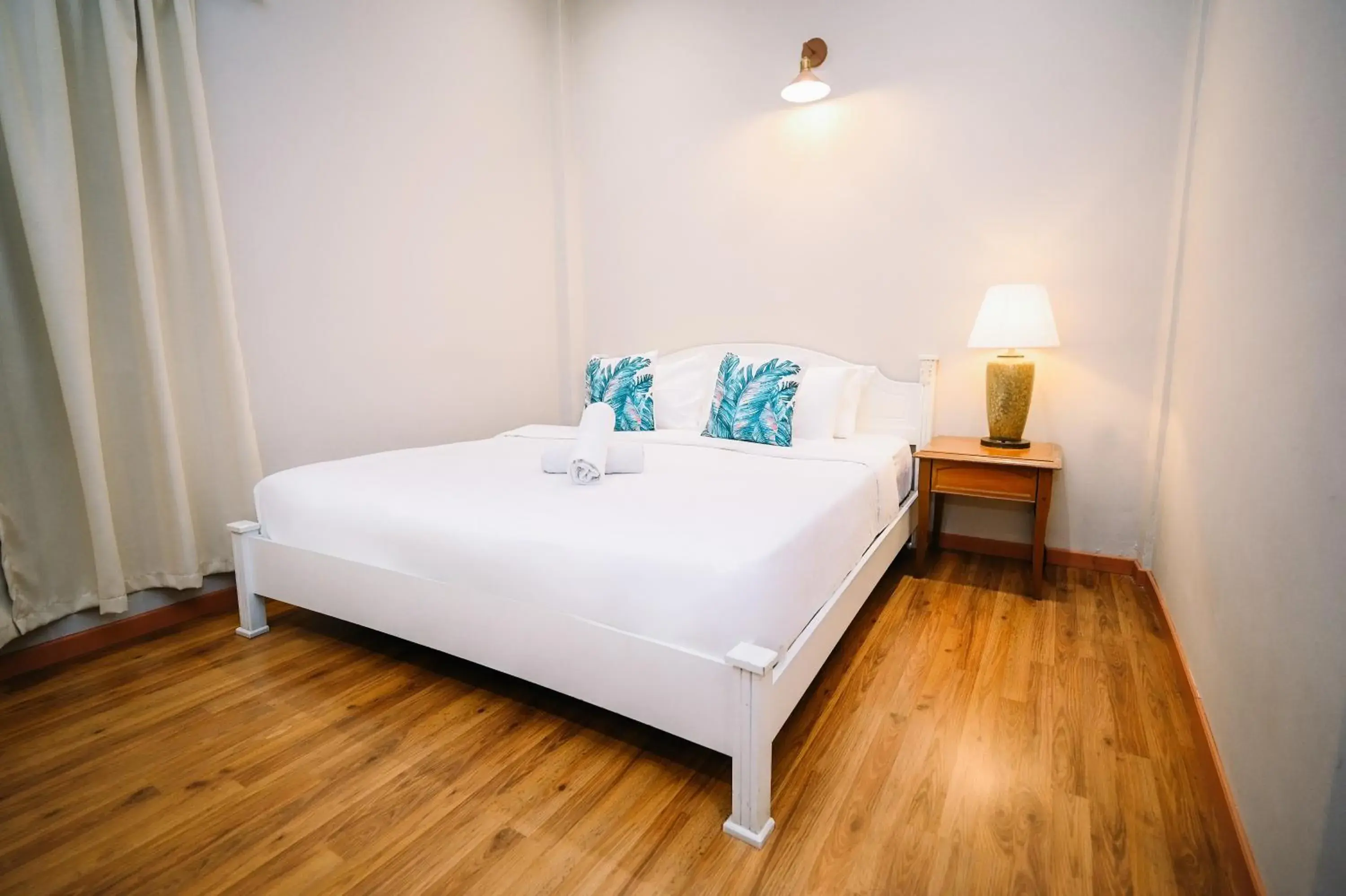 Deluxe King Room in Swing & Pillows - Jonker Street Malacca Deluxe King Room in Swing & Pillows - Jonker Street Malacca