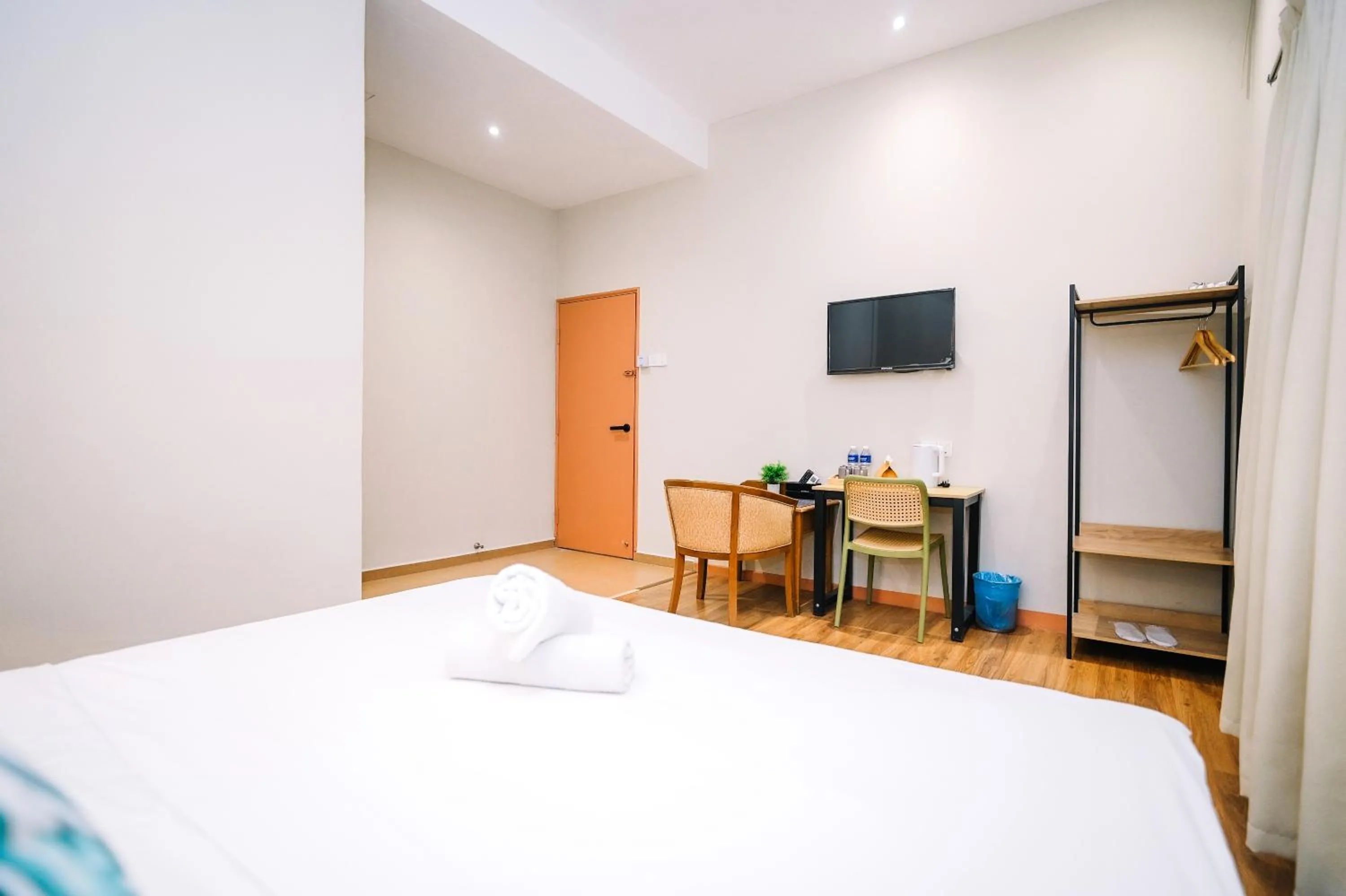 Bed in Swing & Pillows - Jonker Street Malacca