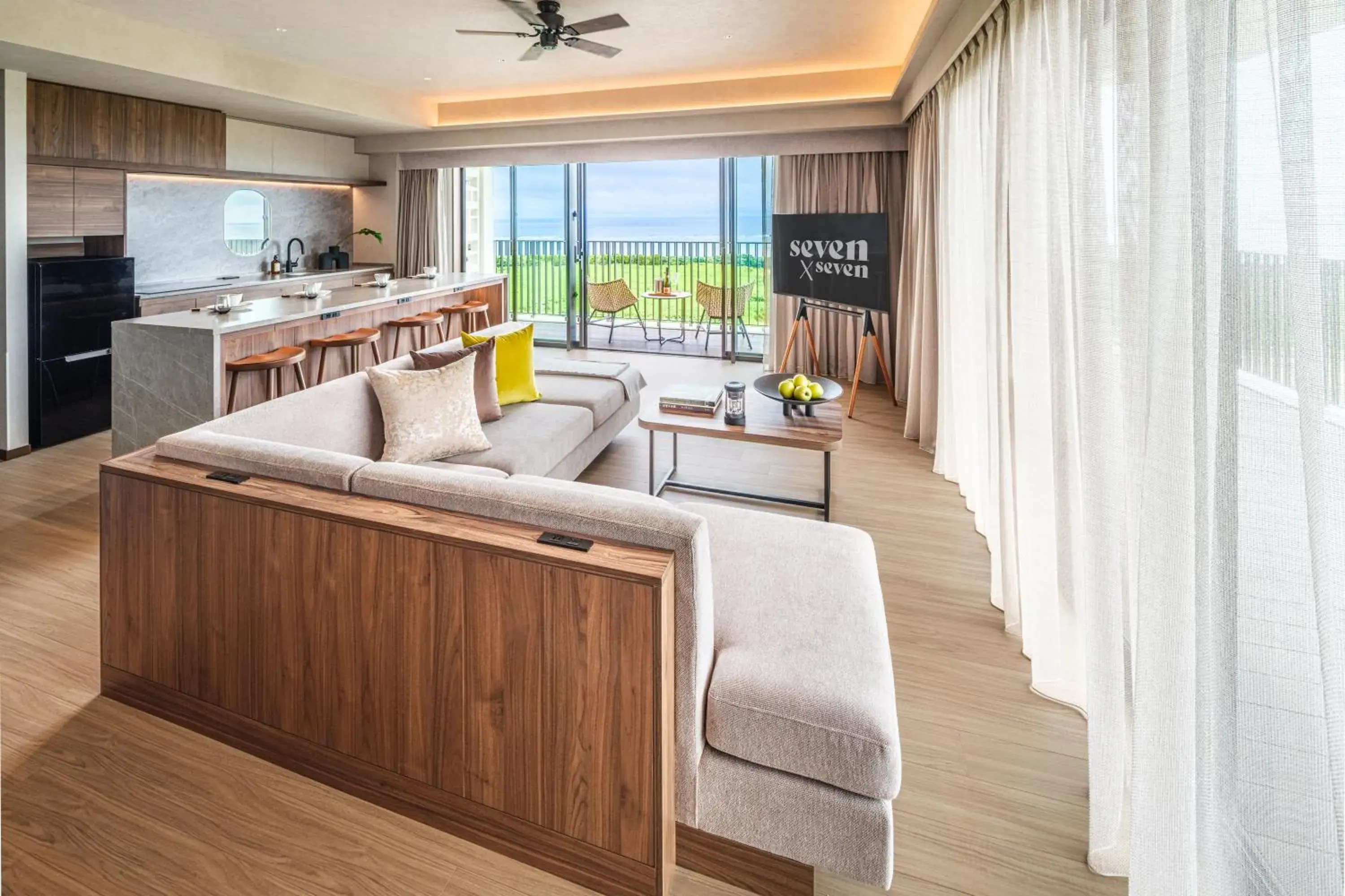 Deluxe Bunk with Jacuzzi - Ocean View in seven x seven ISHIGAKI Deluxe Bunk with Jacuzzi - Ocean View in seven x seven ISHIGAKI